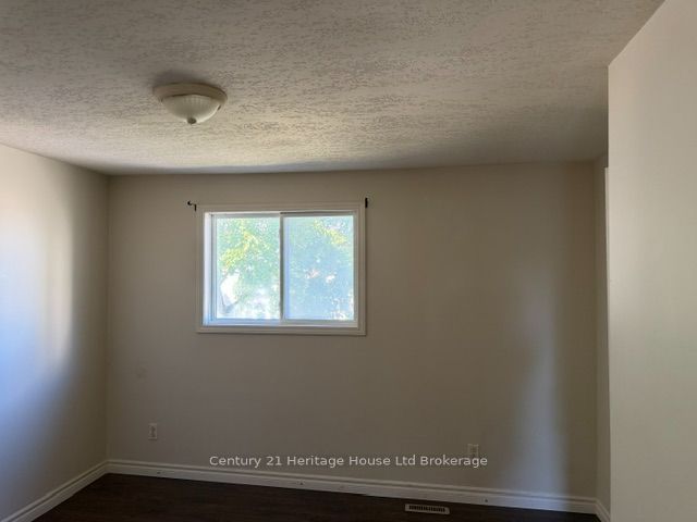 900 James Street 13 Property Photo 8