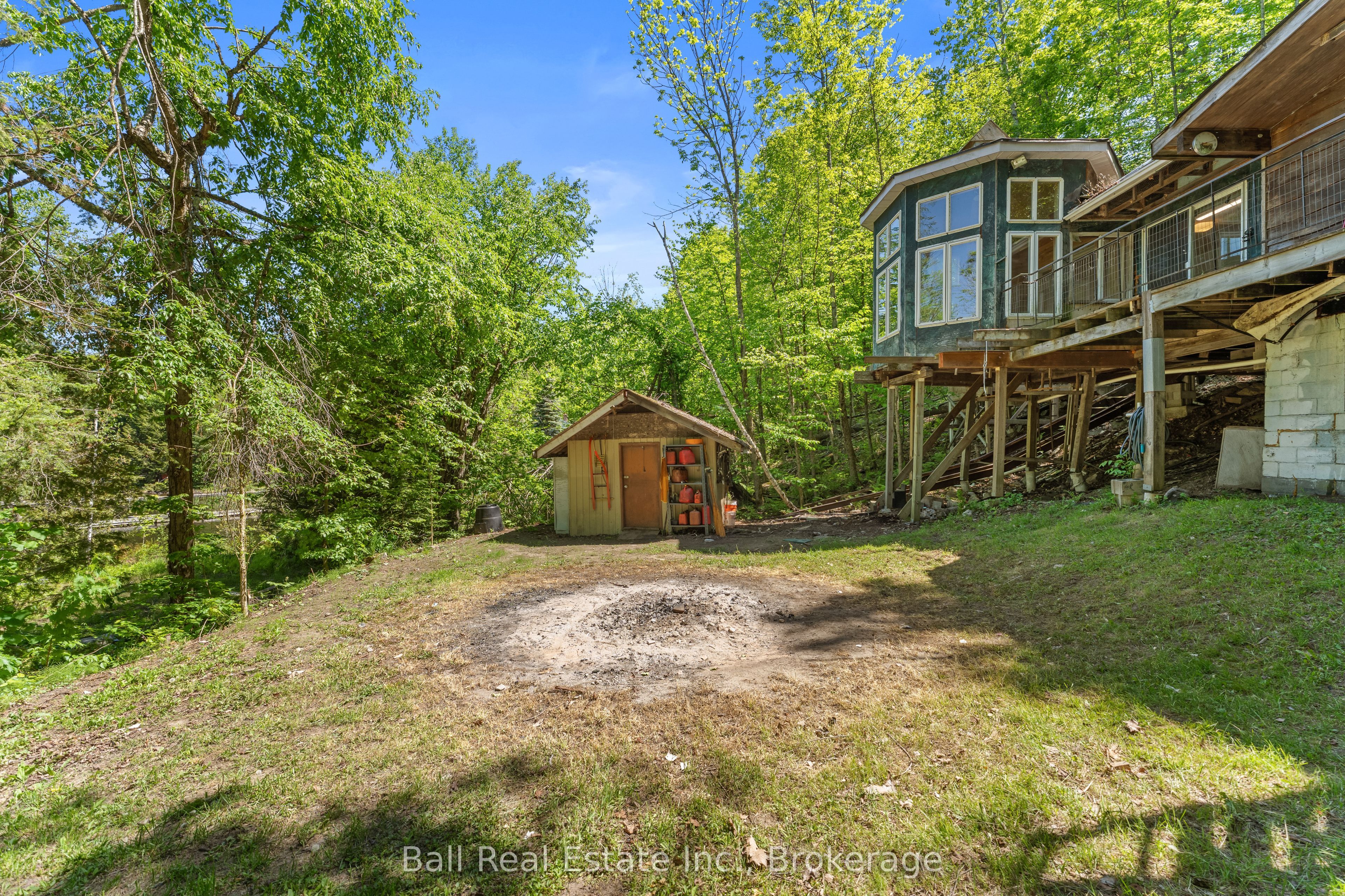 1021 Spencer's Trail Property Photo 8