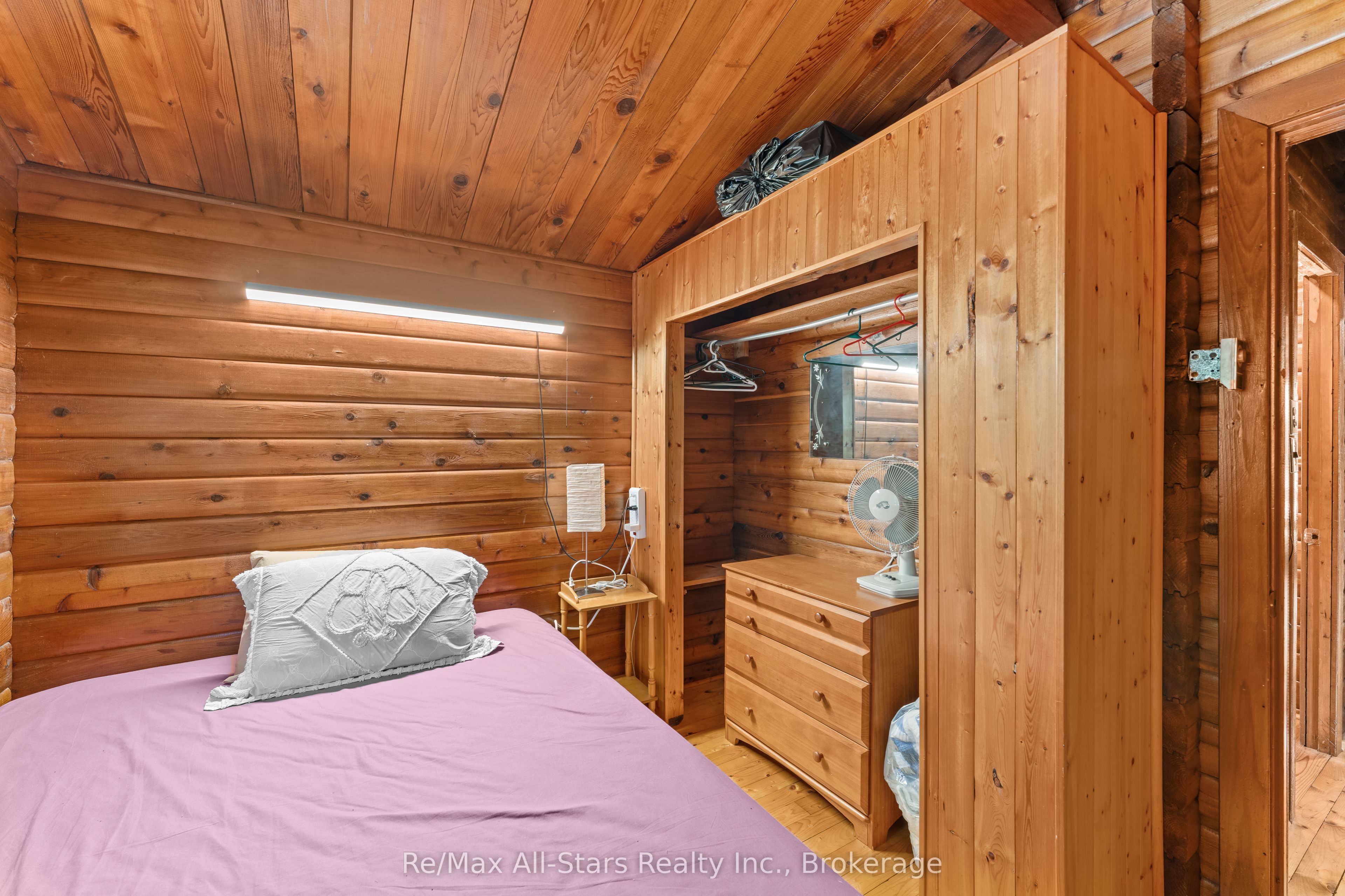 1042 Goadsby Trail Property Photo 24