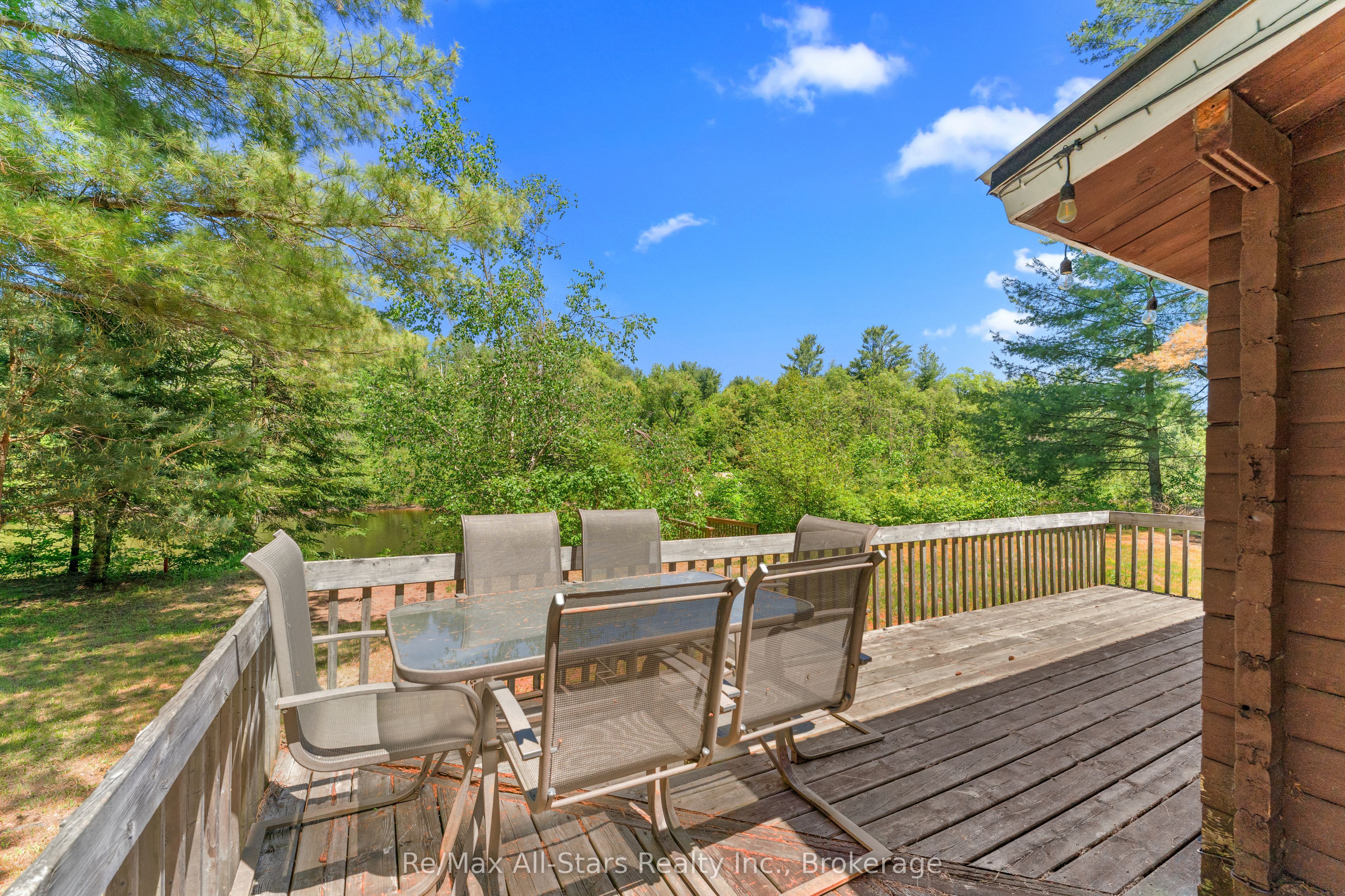 1042 Goadsby Trail Property Photo 26