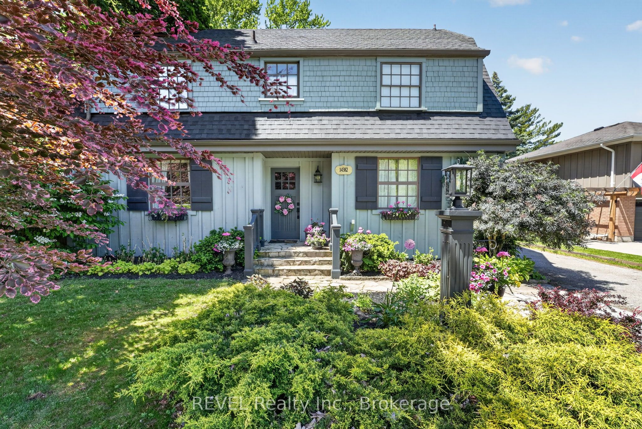14382 Niagara River Parkway Property Photo 1