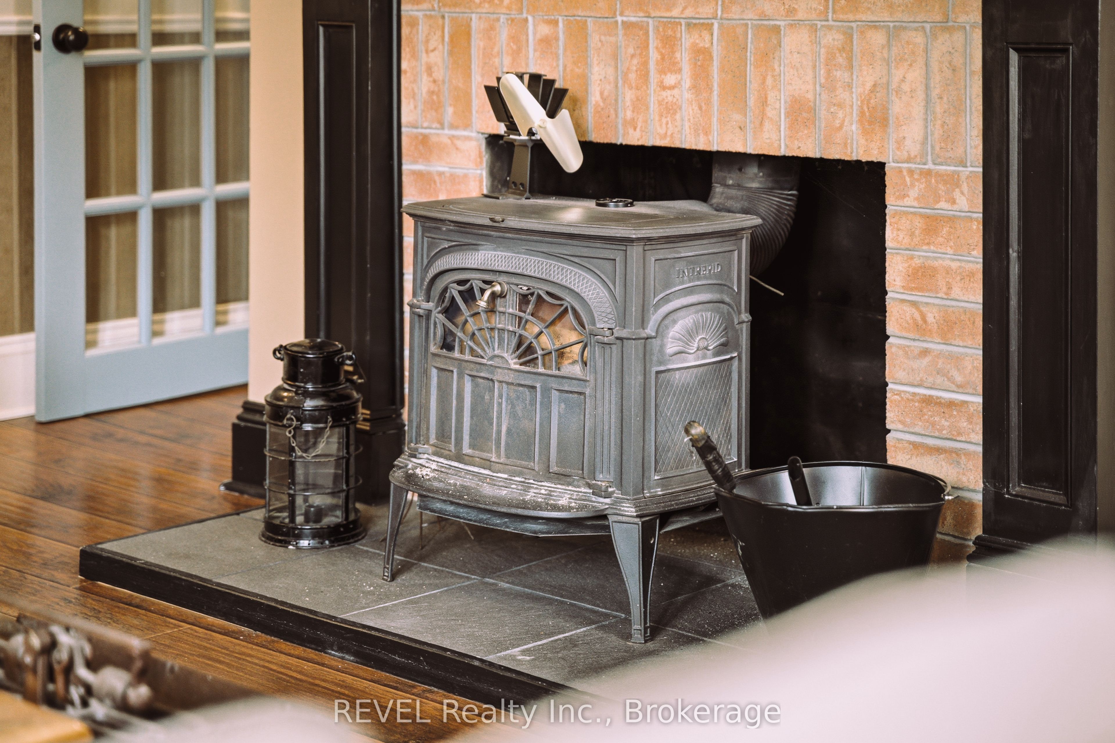 14382 Niagara River Parkway Property Photo 9