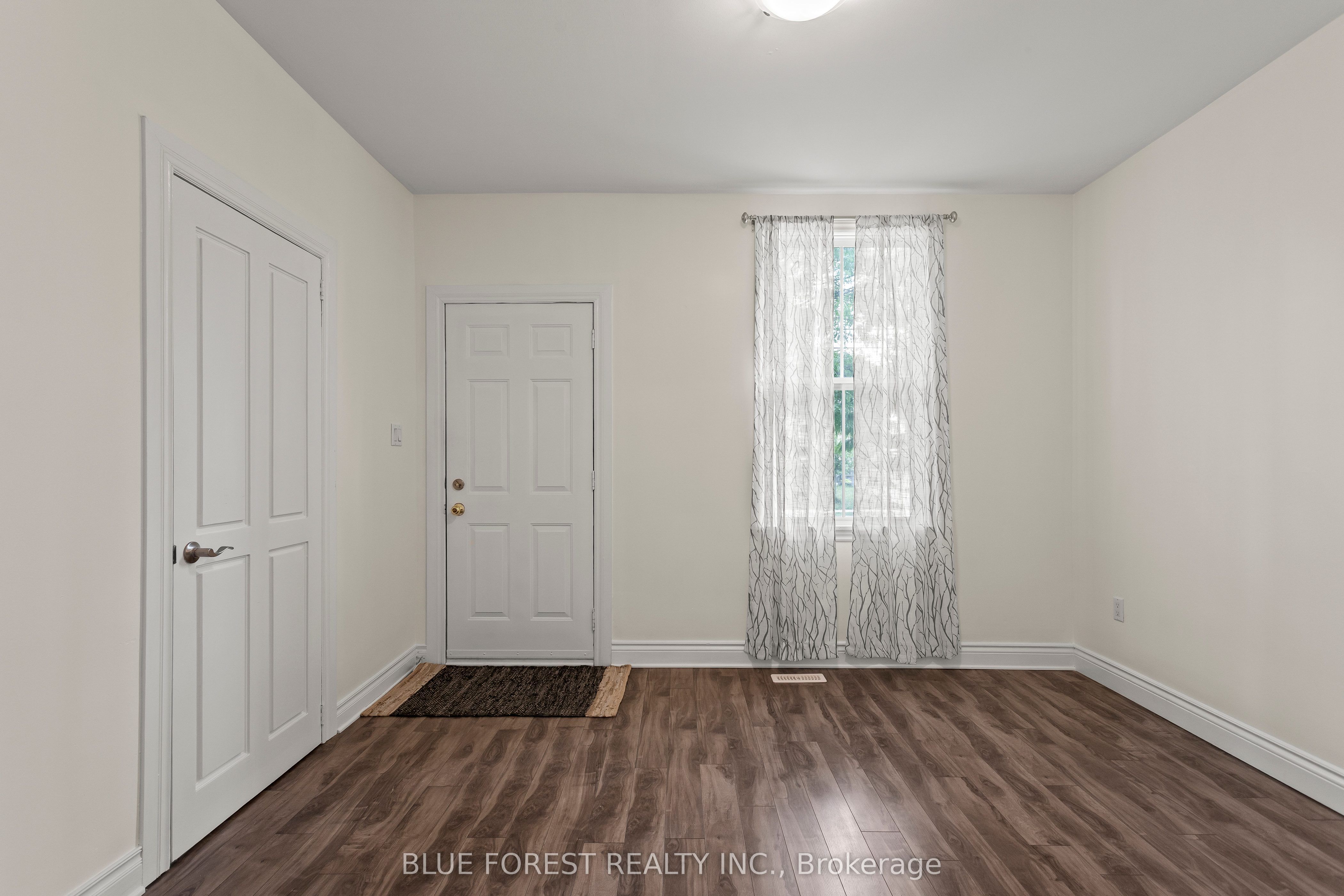 832 Queens Avenue Property Photo 15