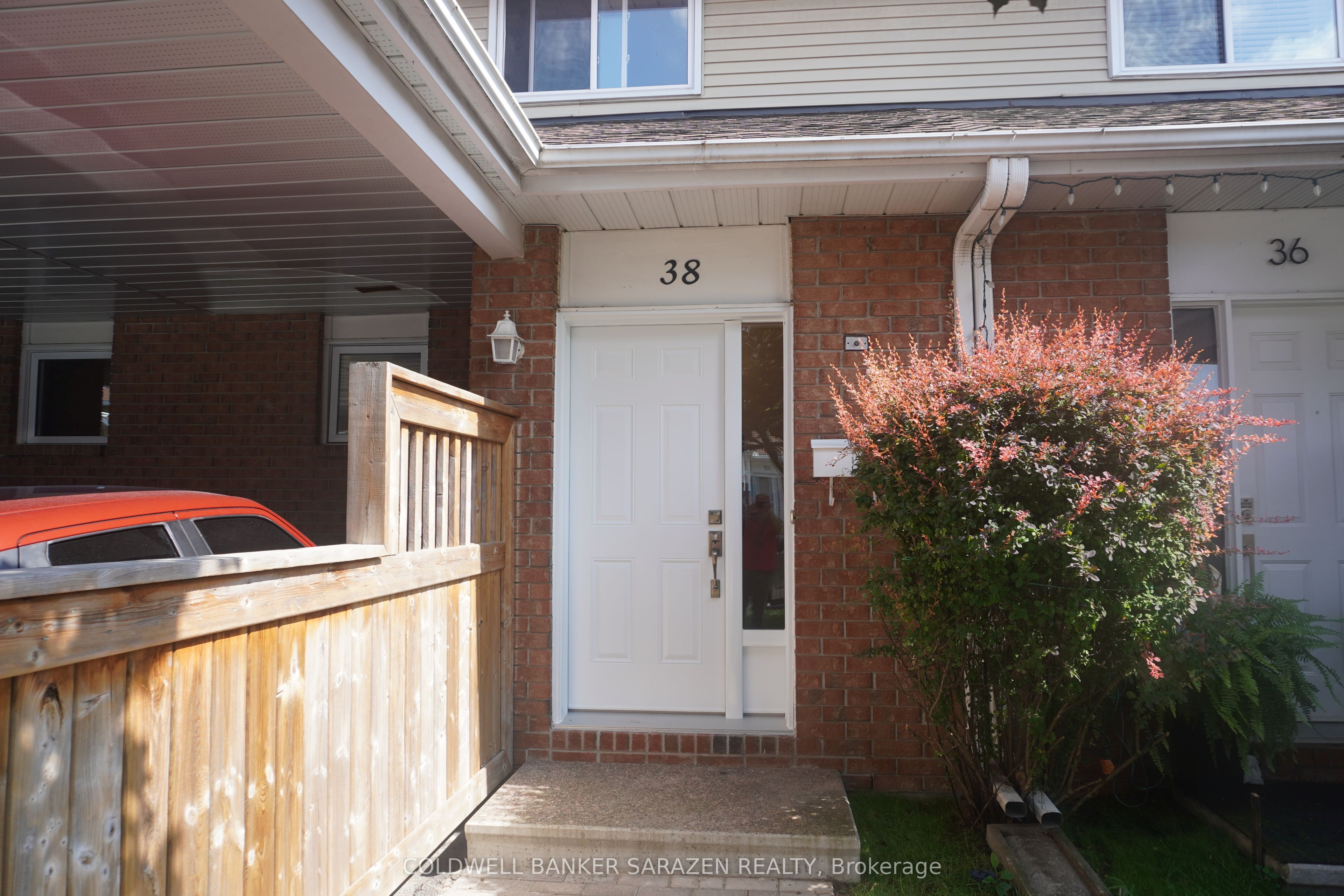 38 Paddington Private -