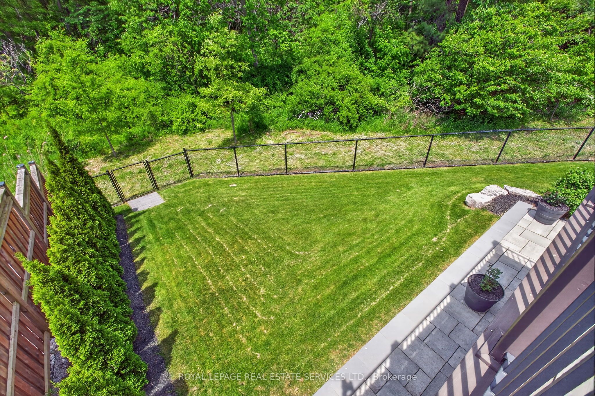 31 Dorr Court Property Photo 17