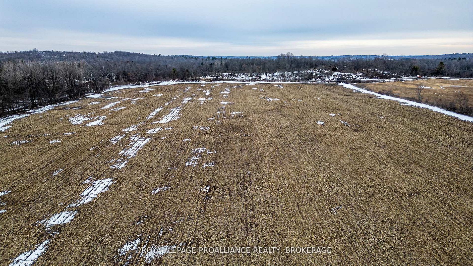 2622 4th Concession Road Property Photo 8