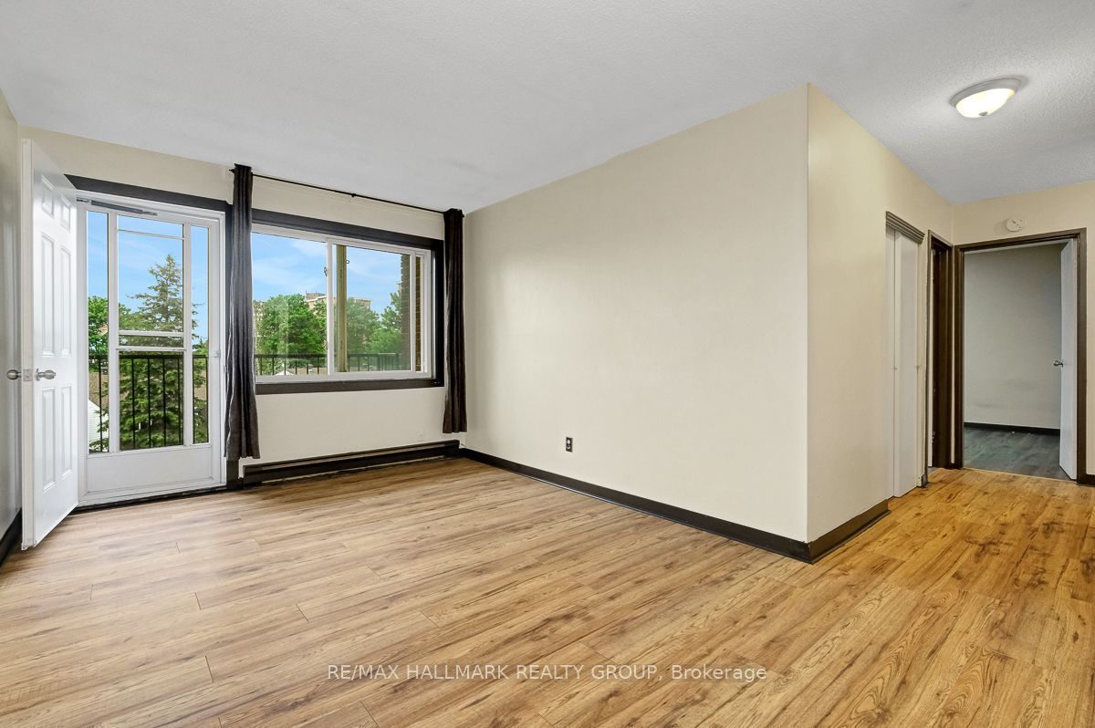 2041 Arrowsmith Drive 401c Property Photo 6