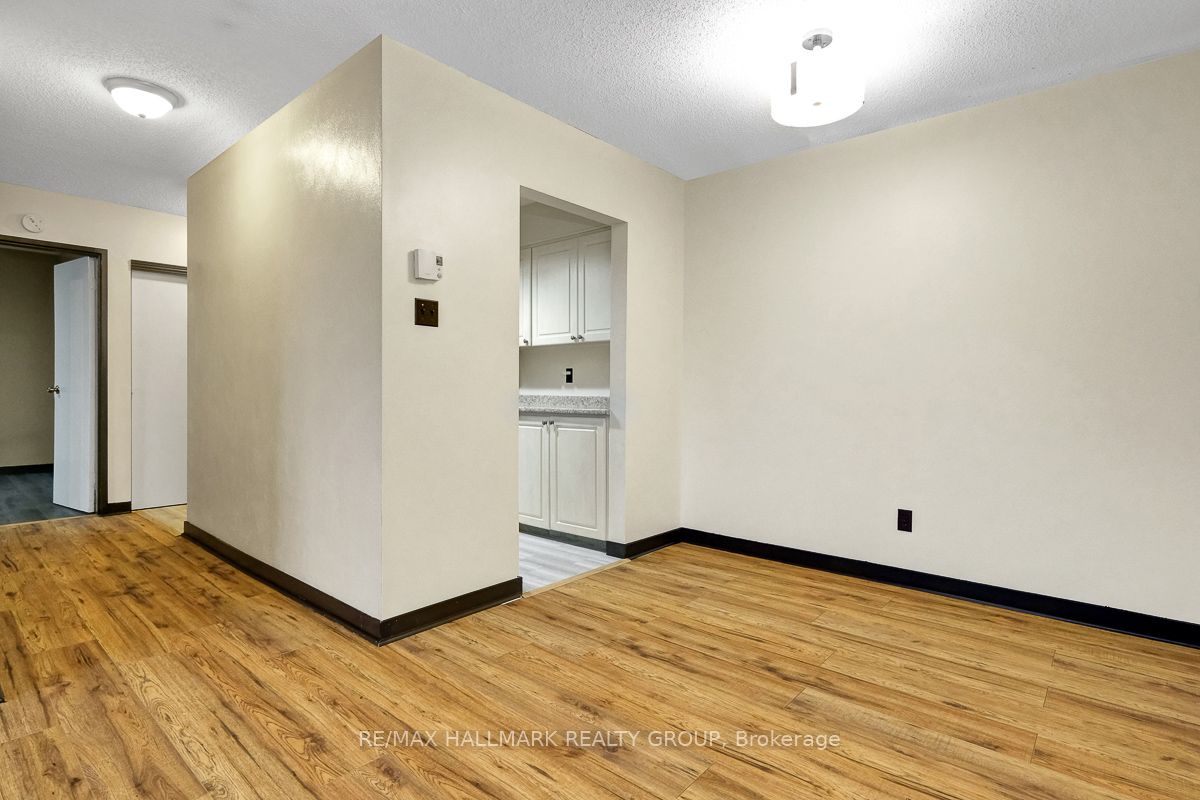 2041 Arrowsmith Drive 401c Property Photo 9