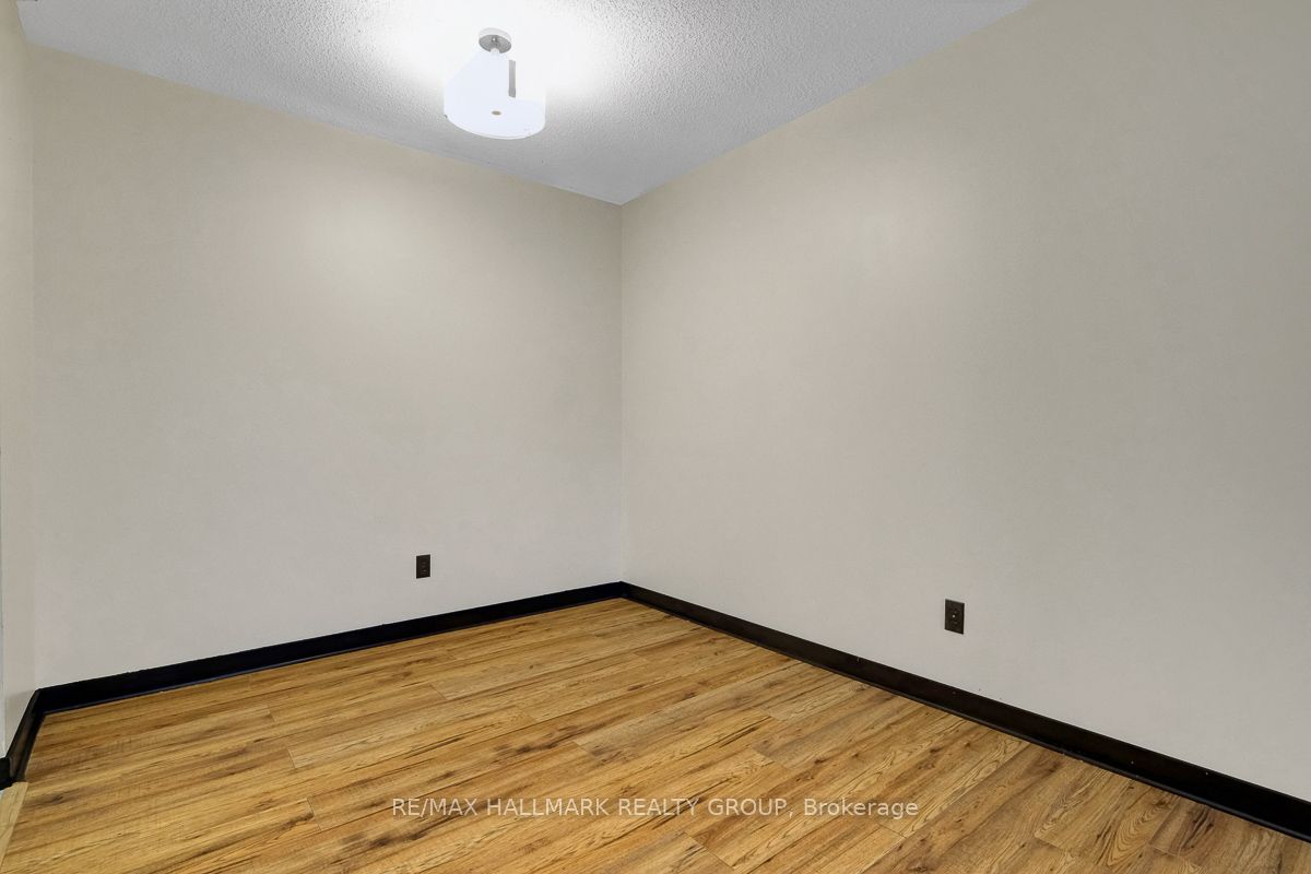 2041 Arrowsmith Drive 401c Property Photo 10