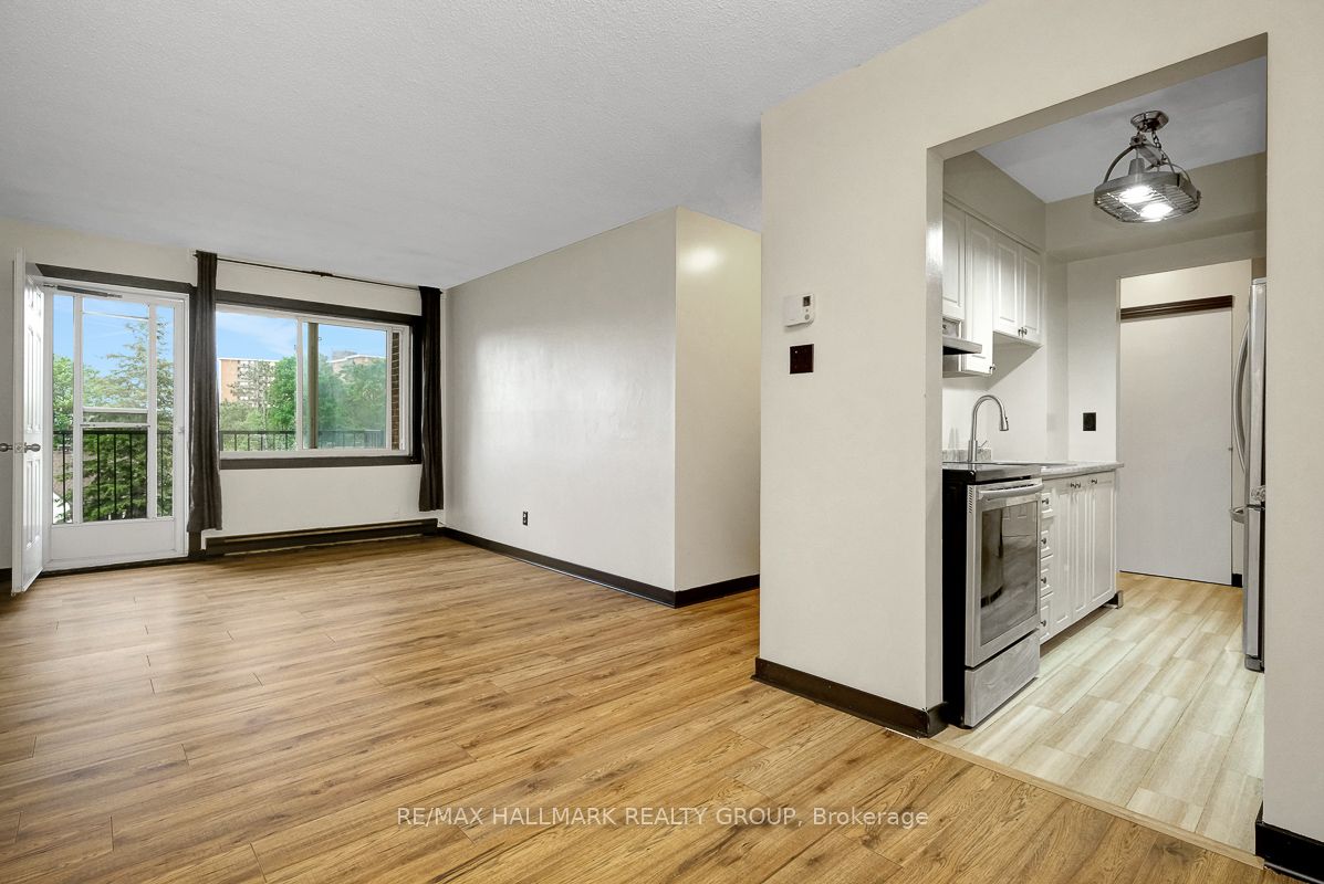 2041 Arrowsmith Drive 401c Property Photo 11