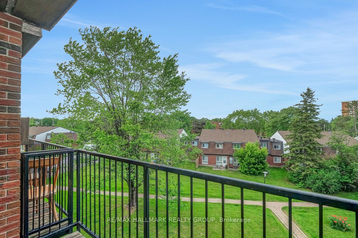 2041 Arrowsmith Drive 401c Property Photo 23