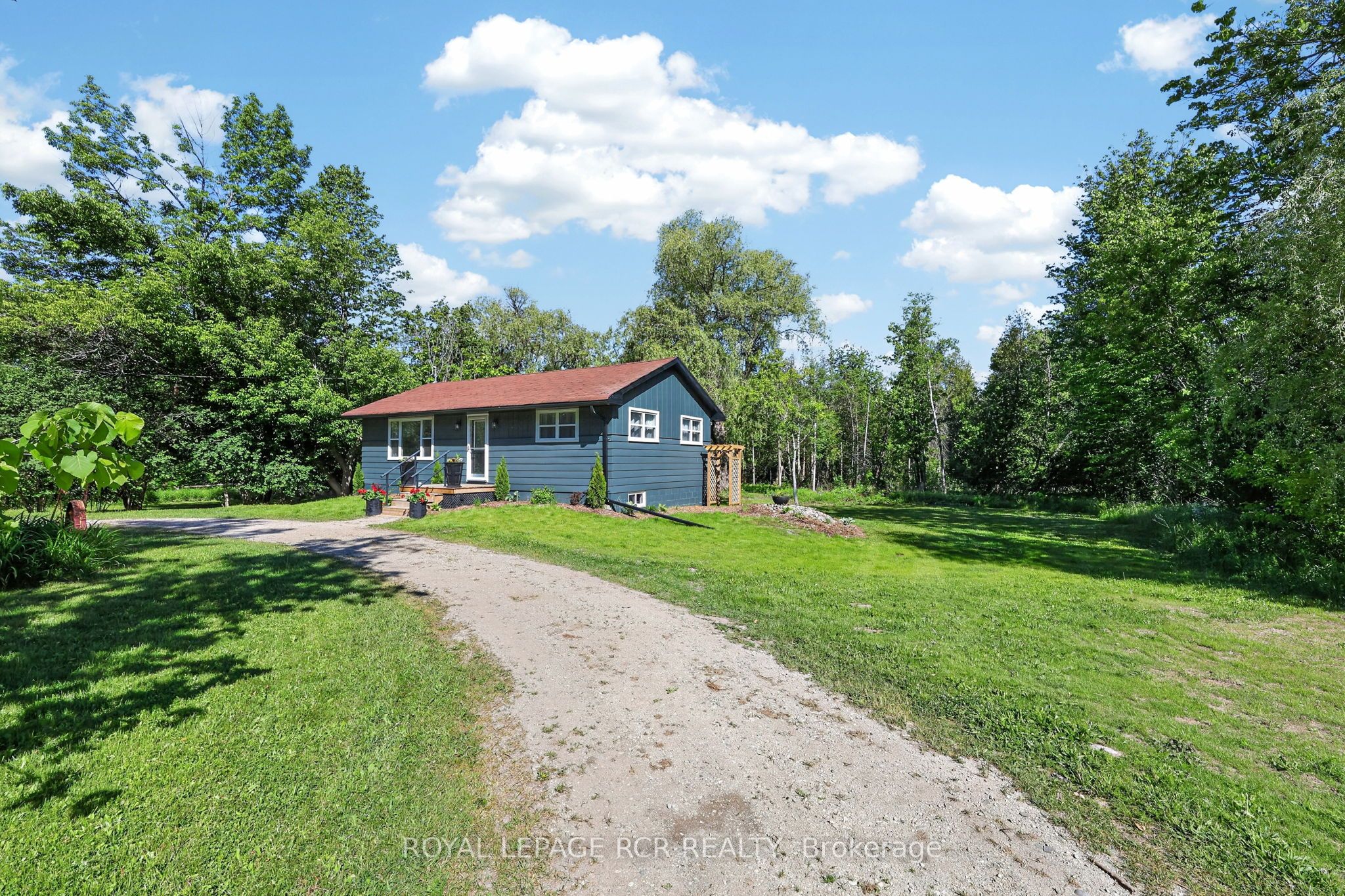 308451 Hockley Road Property Photo 2