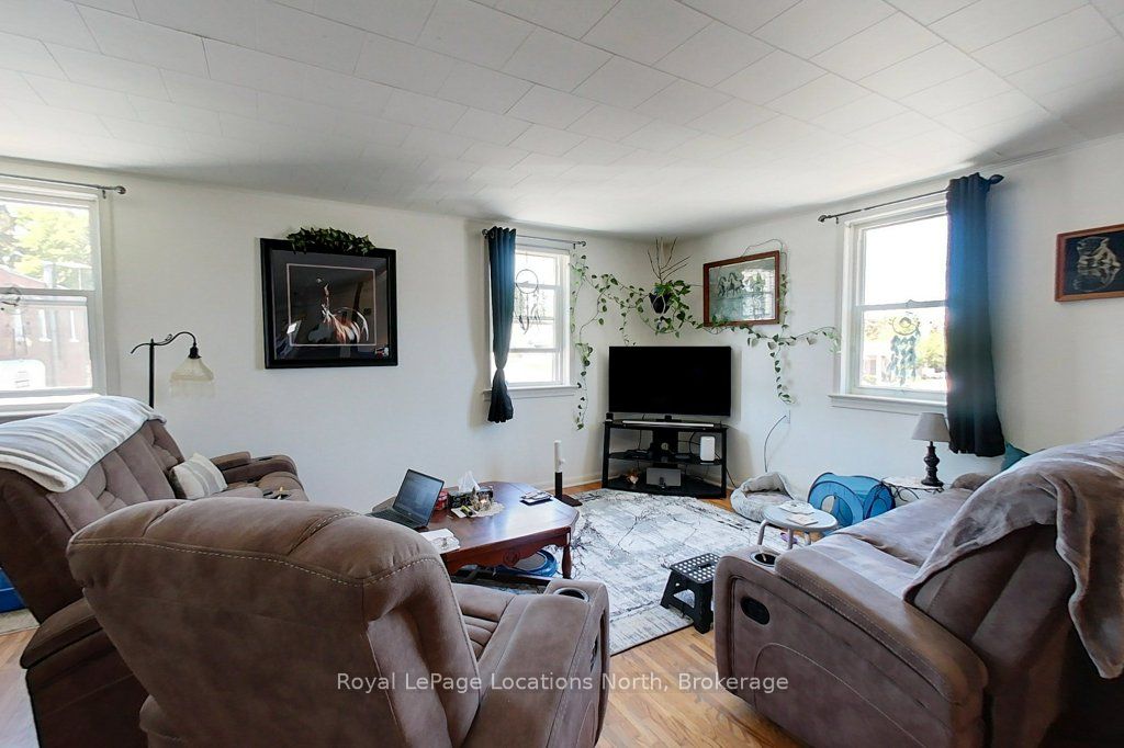 31 Sykes Street S Property Photo 25