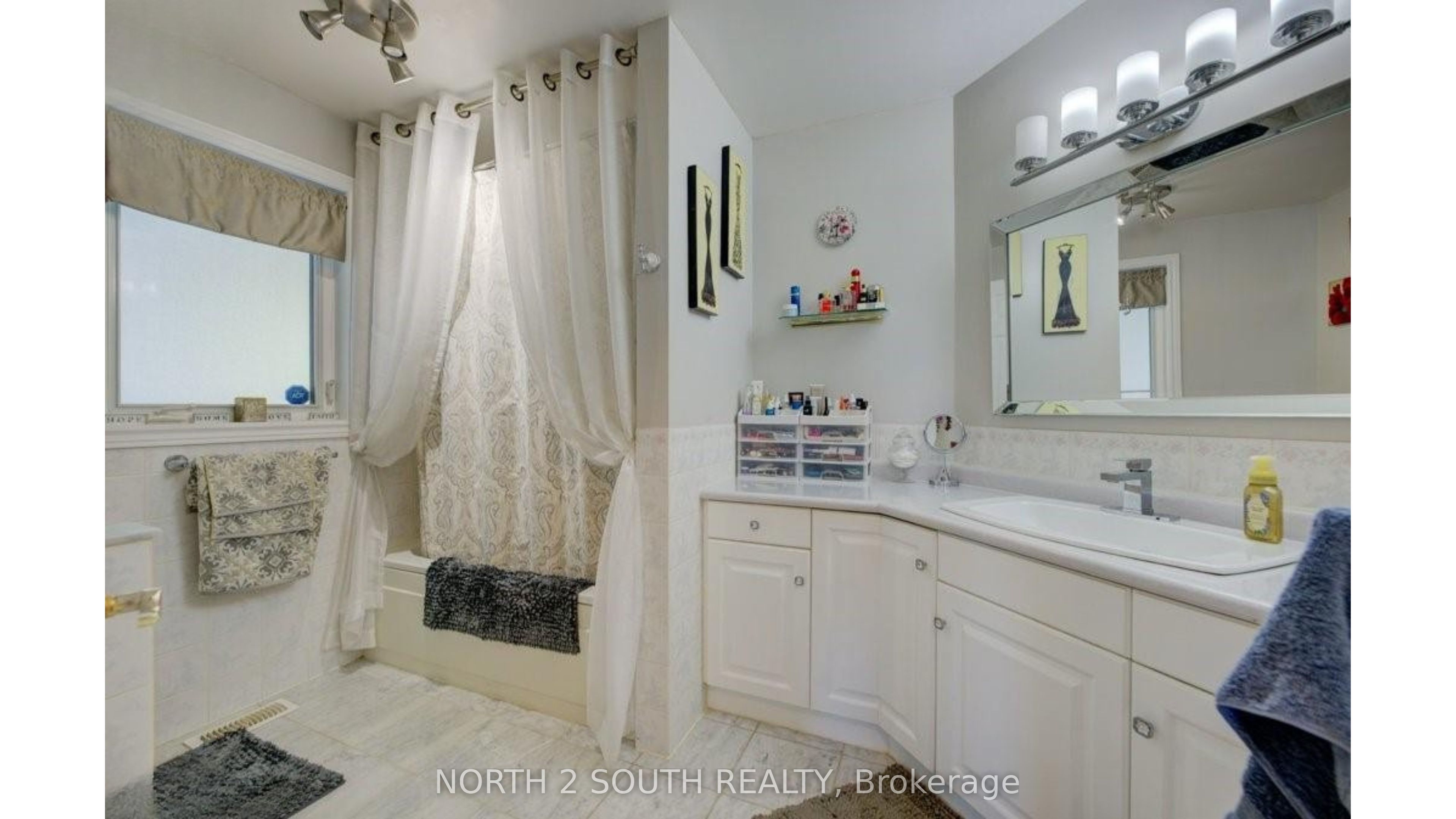 6737 Highway 20 Property Photo 5
