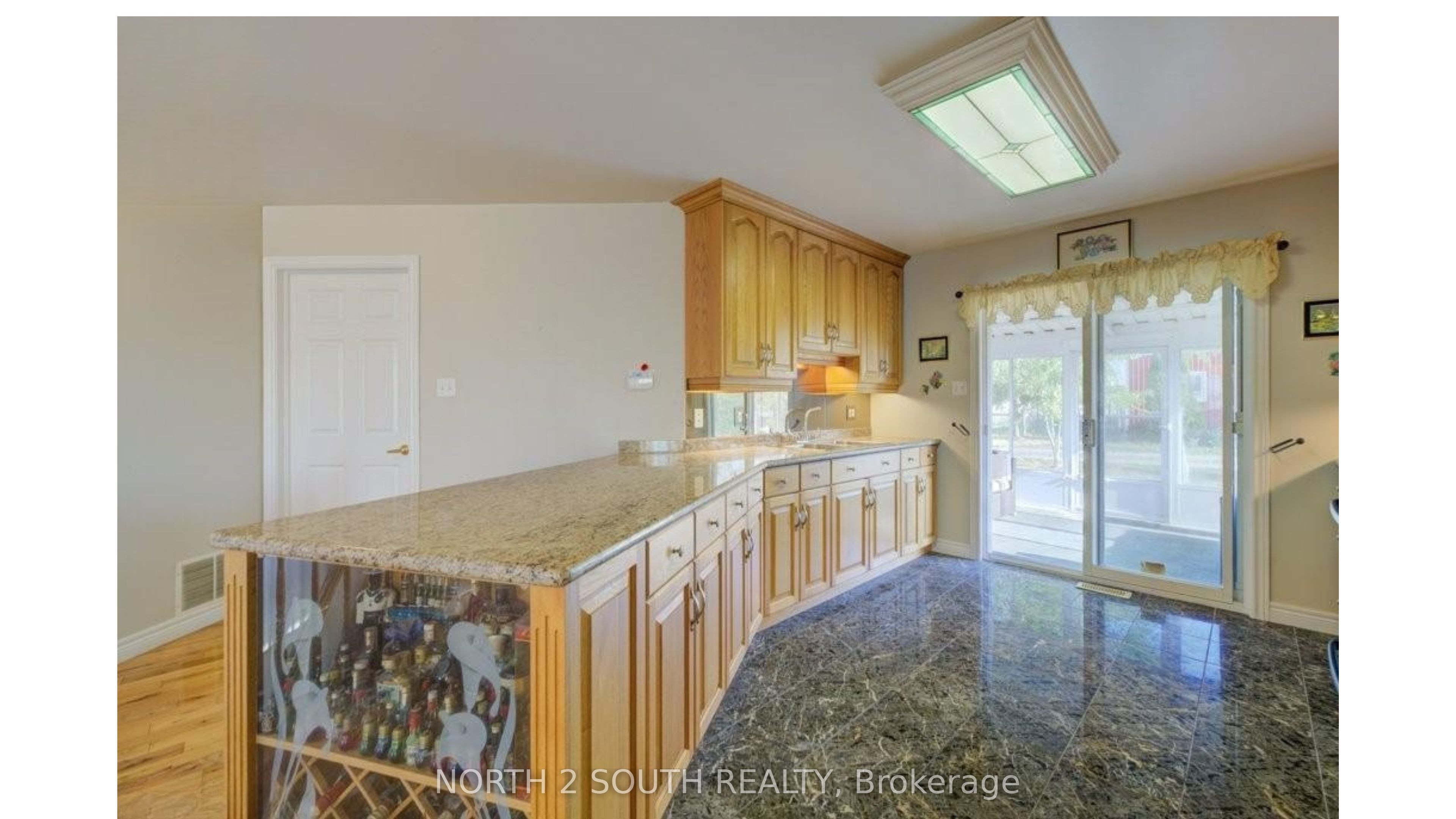 6737 Highway 20 Property Photo 15