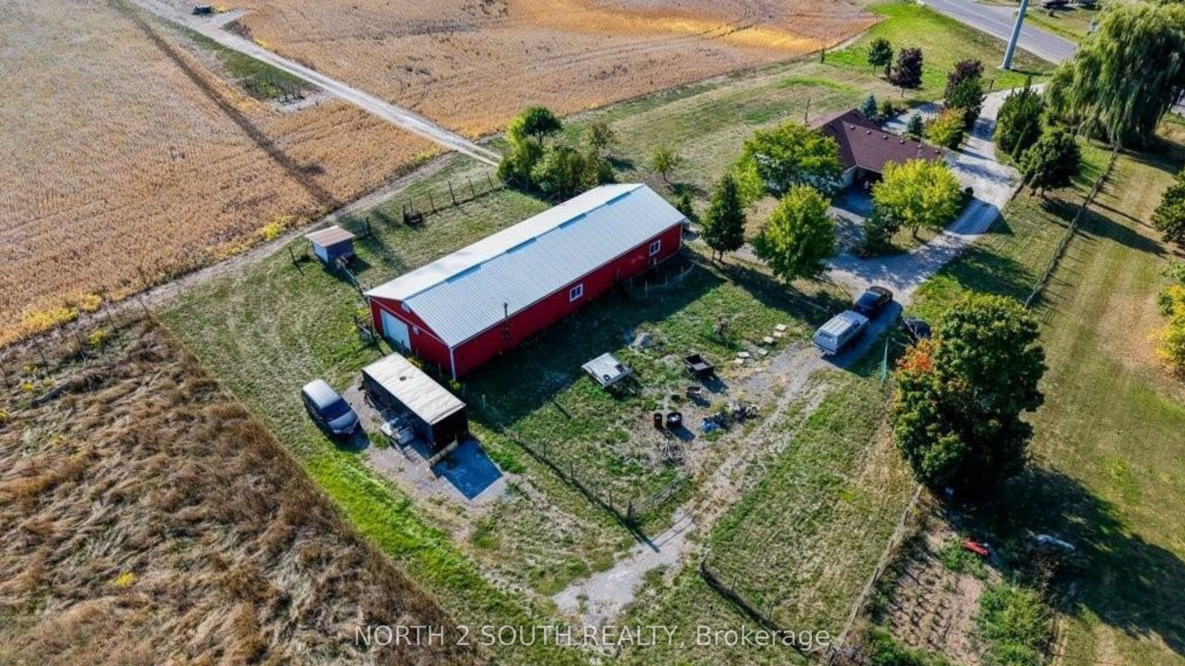 6737 Highway 20 Property Photo 44
