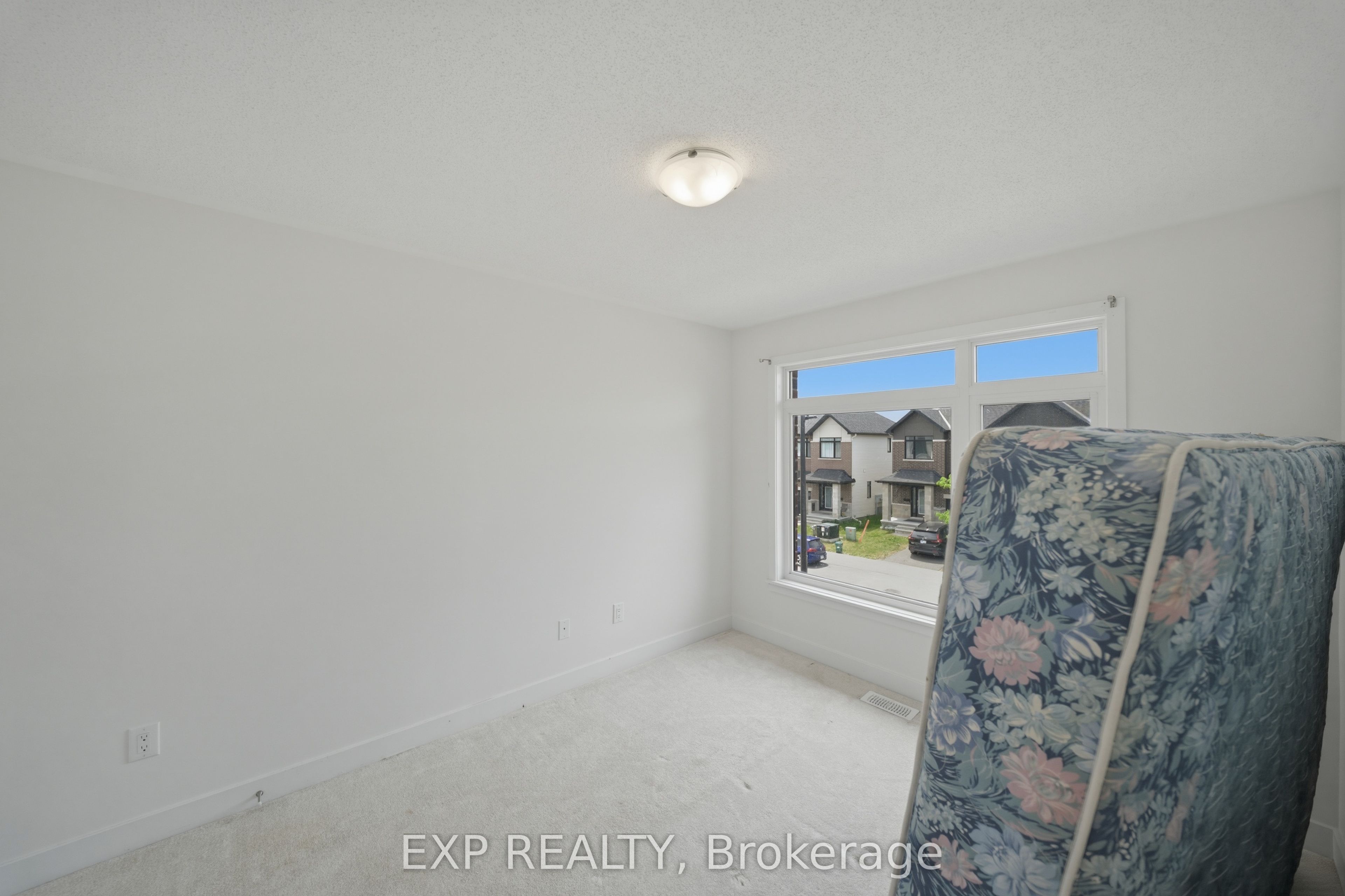 51 Robusta Lane Property Photo 17
