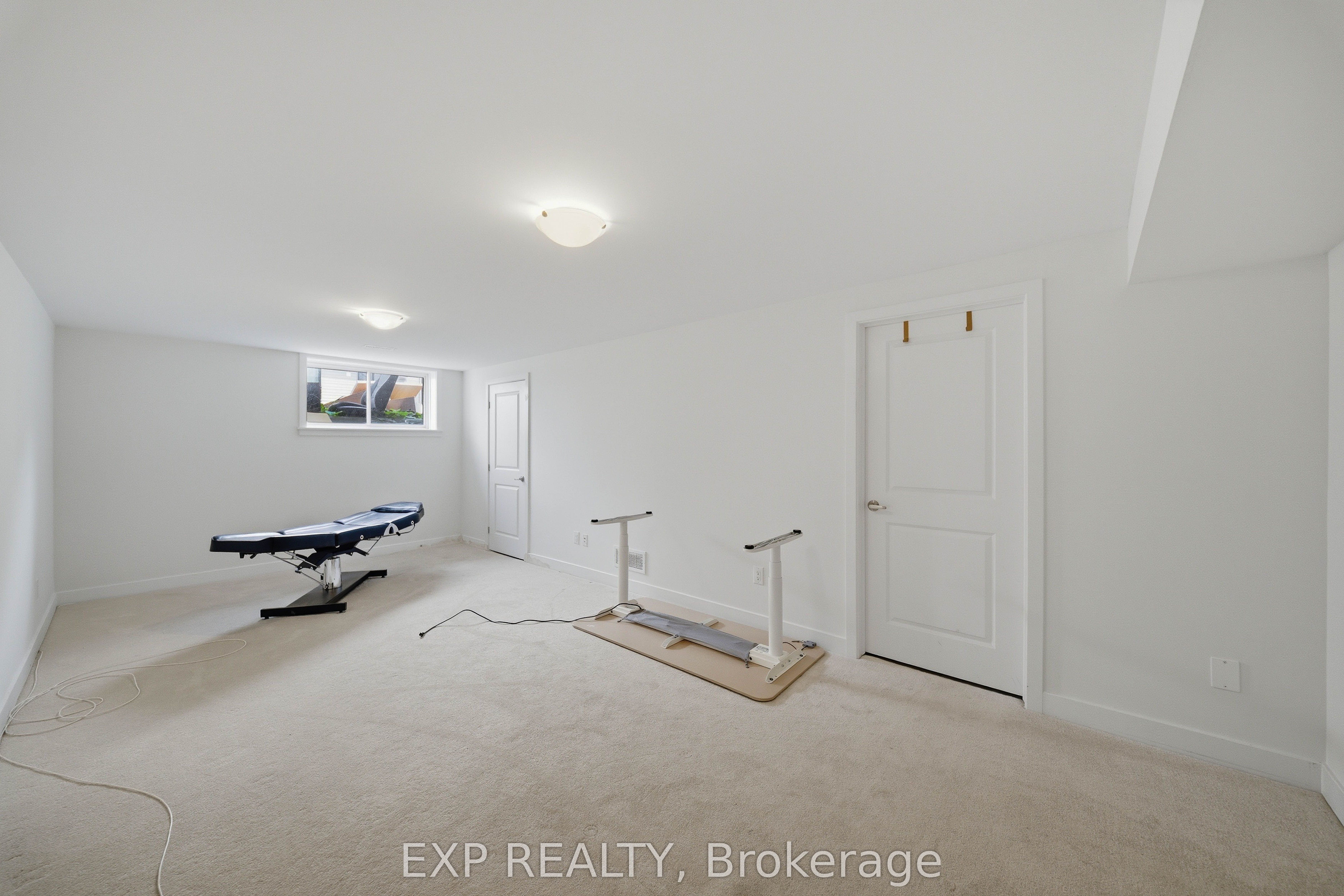 51 Robusta Lane Property Photo 24