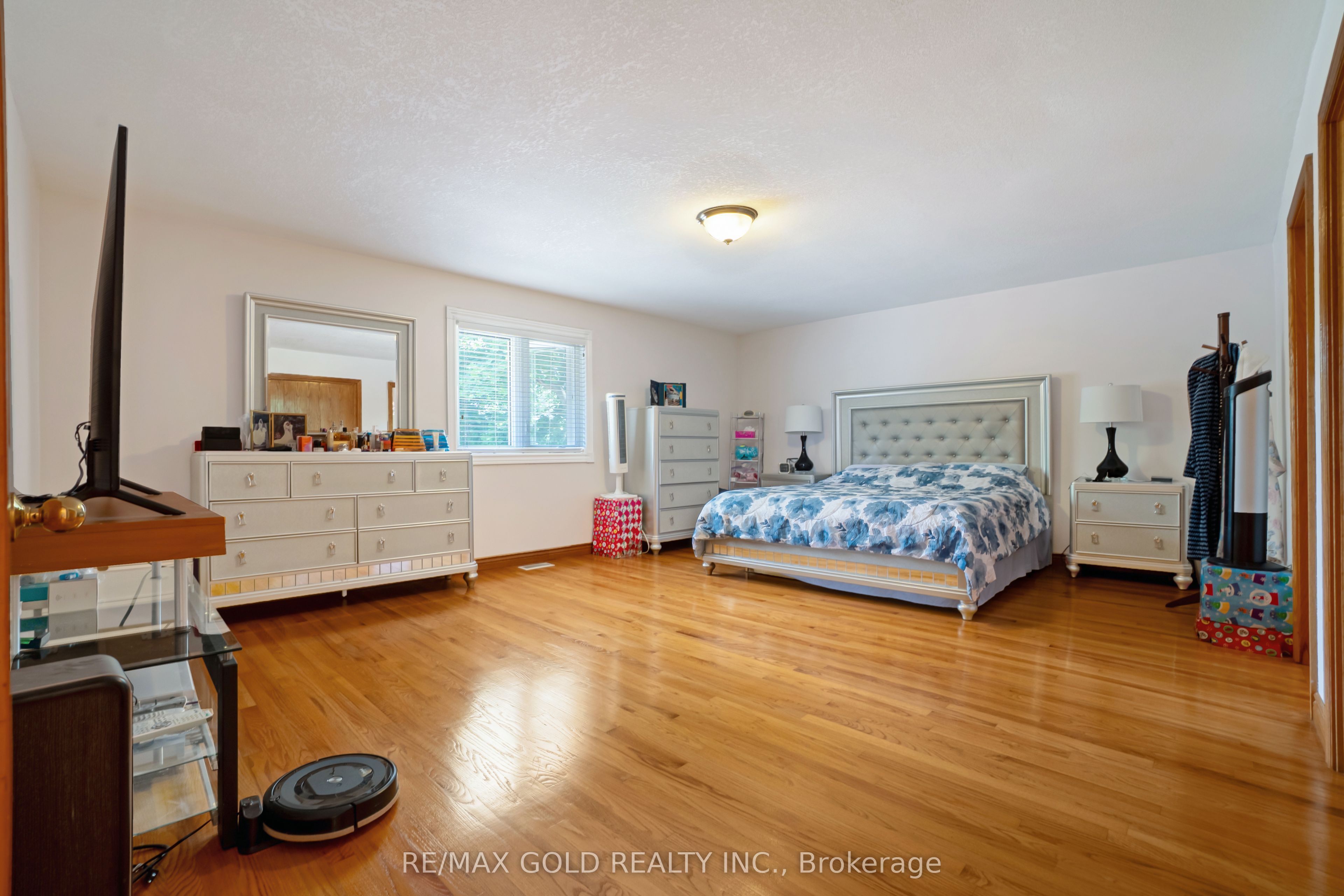 935 Willow Drive Property Photo 14