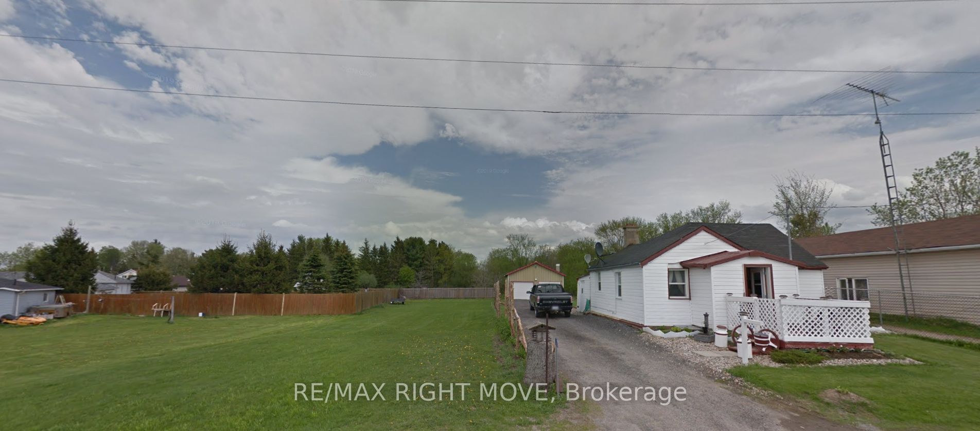 103 Bay Street Property Photo 1