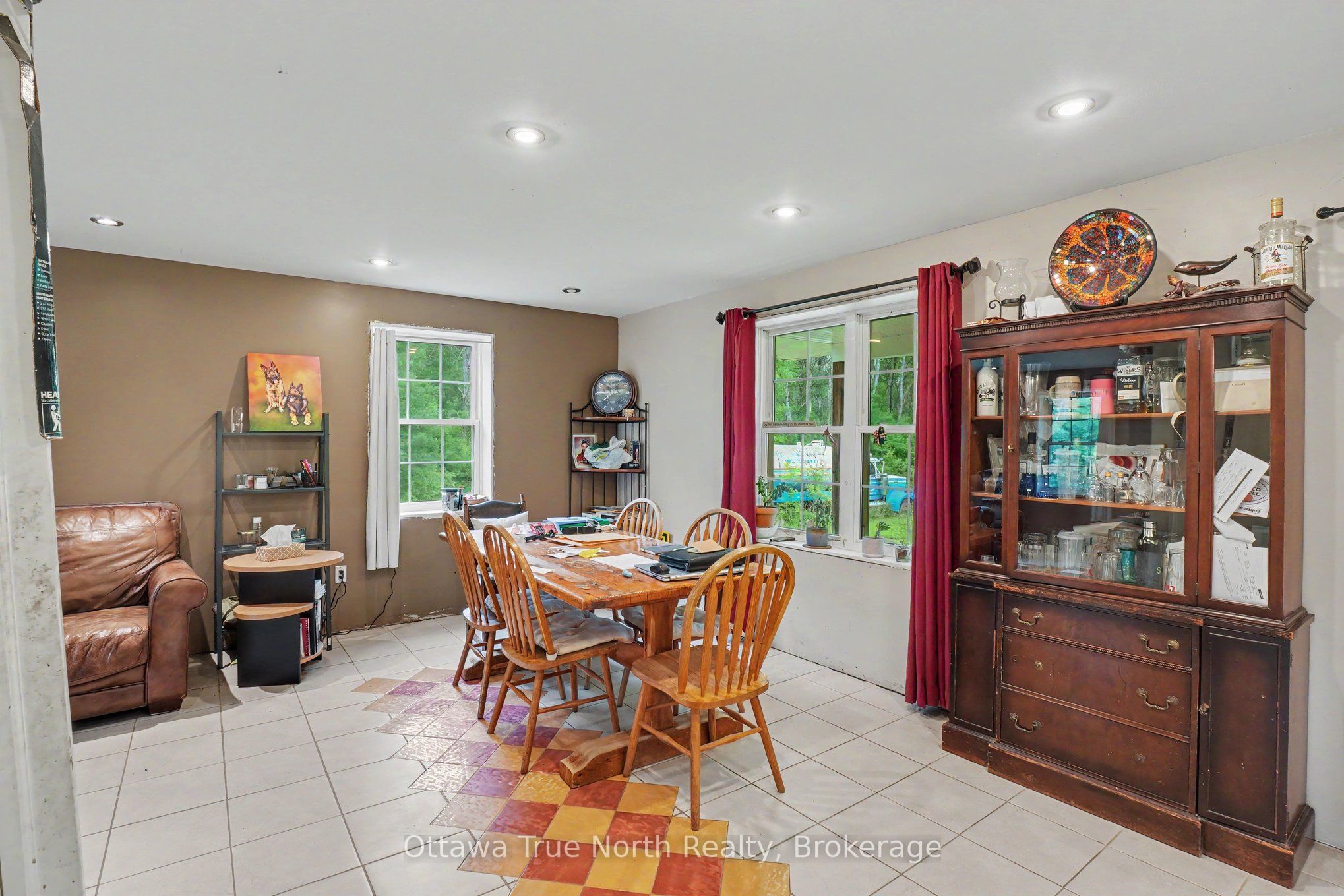 401 Kerford Road Property Photo 8