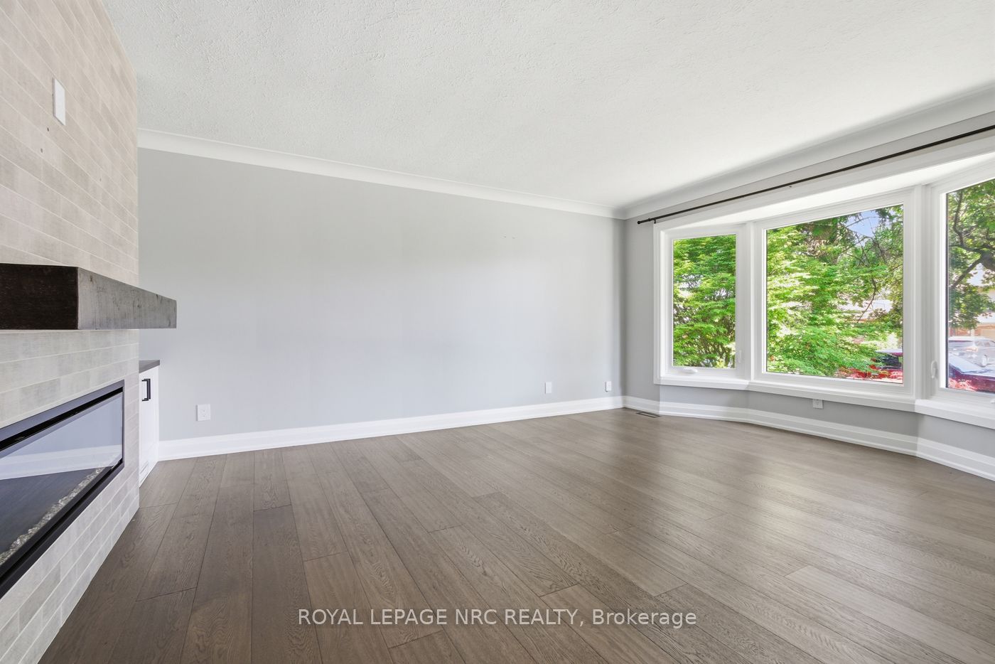 94 Dorchester Drive Property Photo 5
