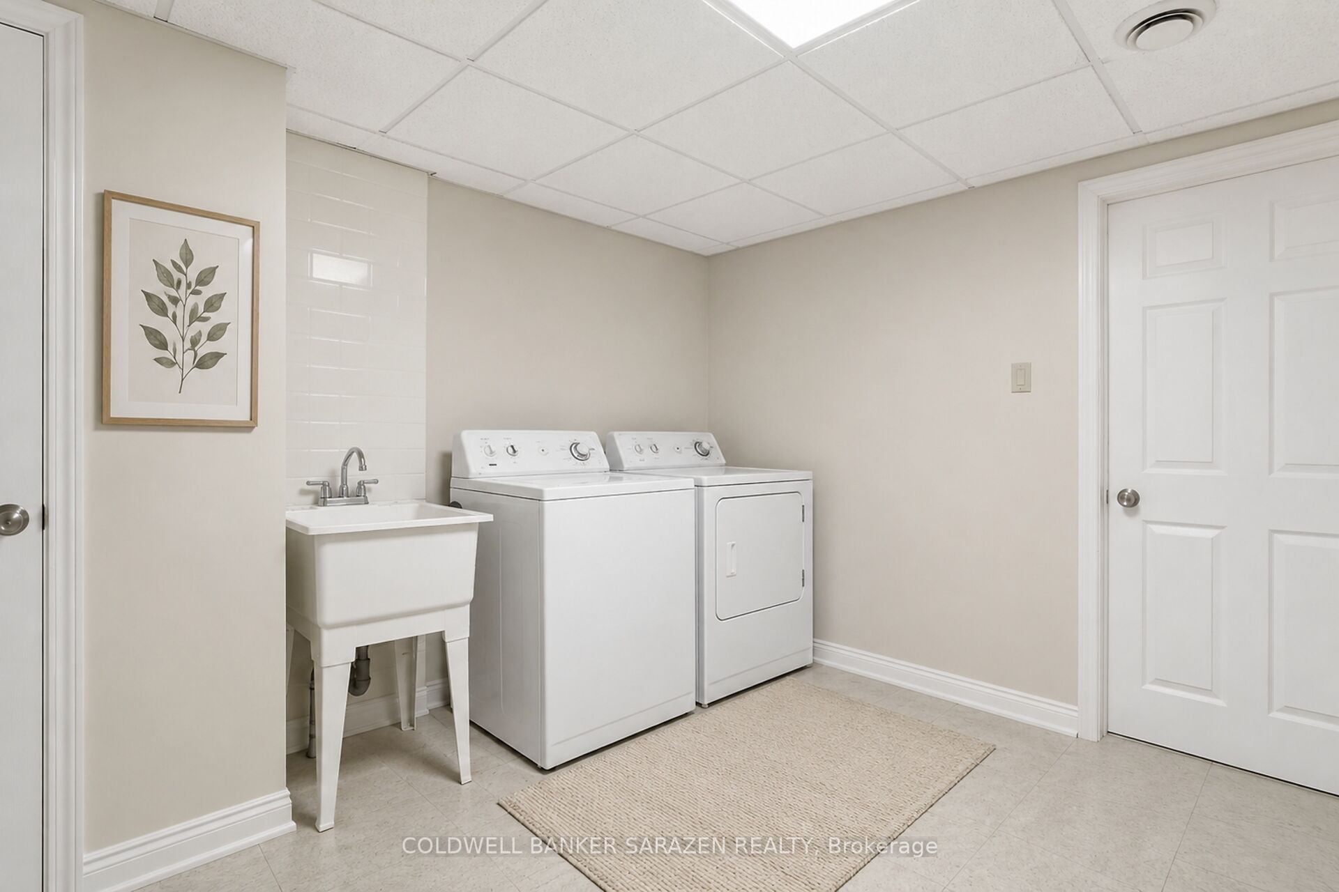 7 Barnstone Drive Property Photo 25