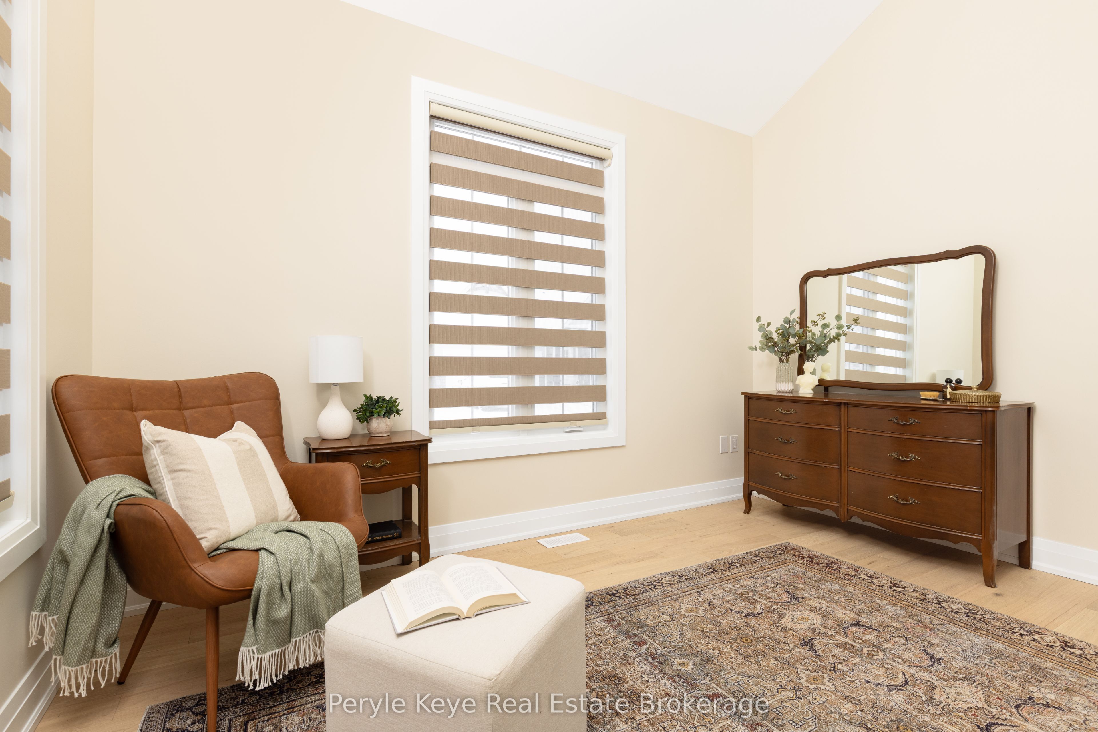 2 Leeds Court Property Photo 33