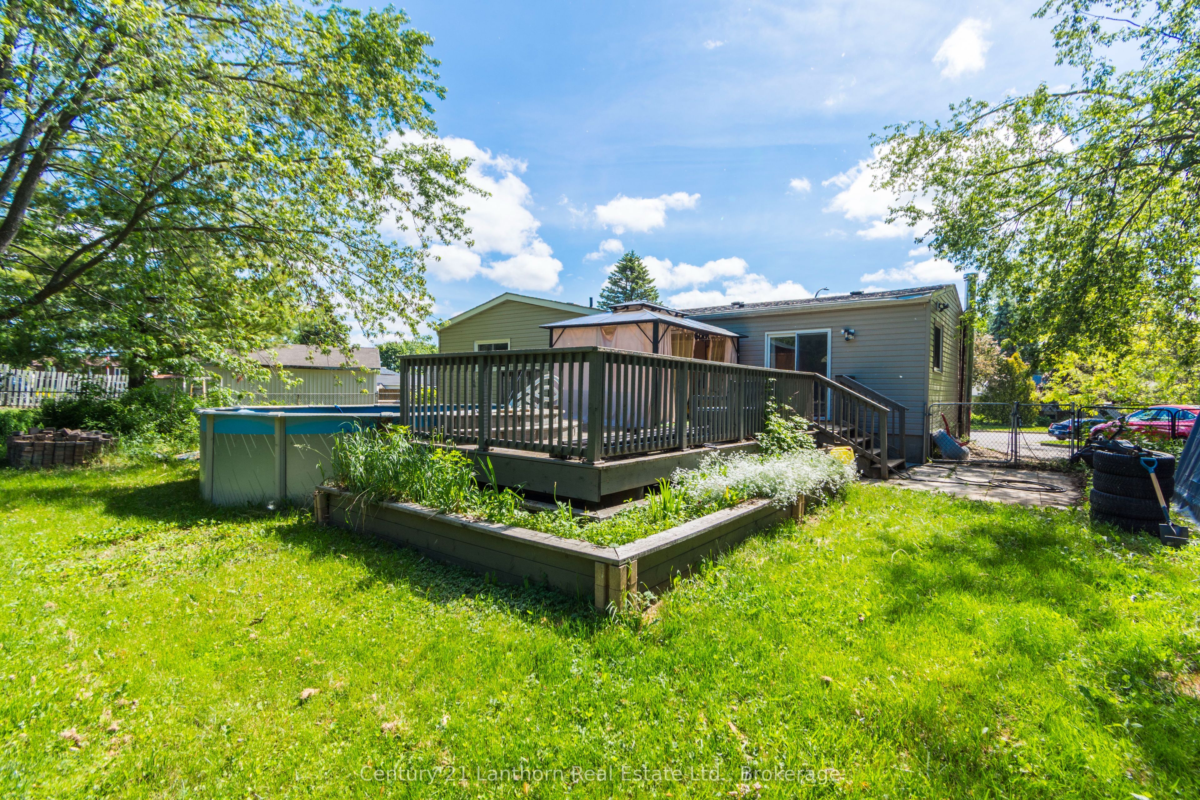 24 Cory Crescent Property Photo 14
