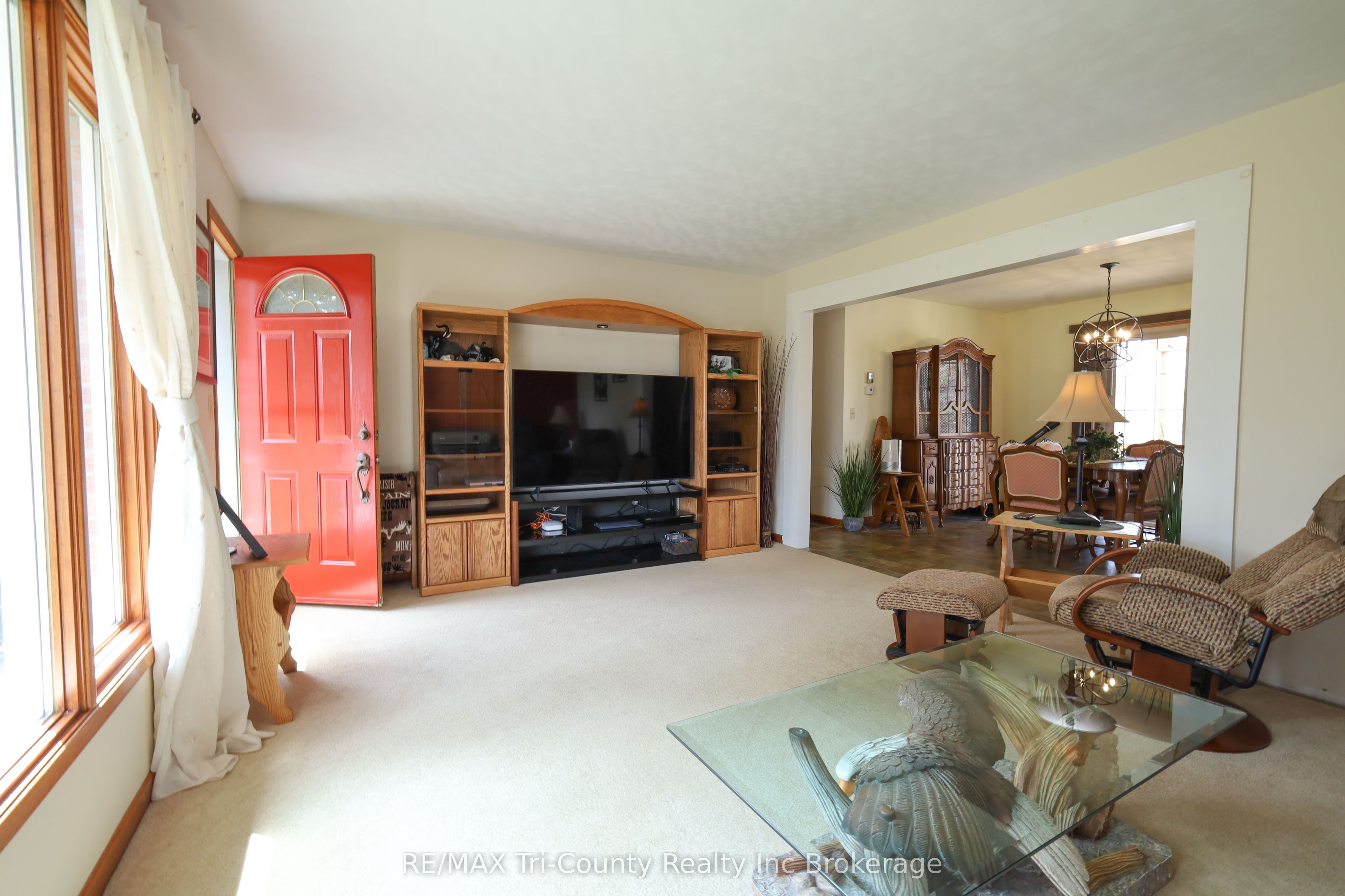 9113 Plank Road Property Photo 9