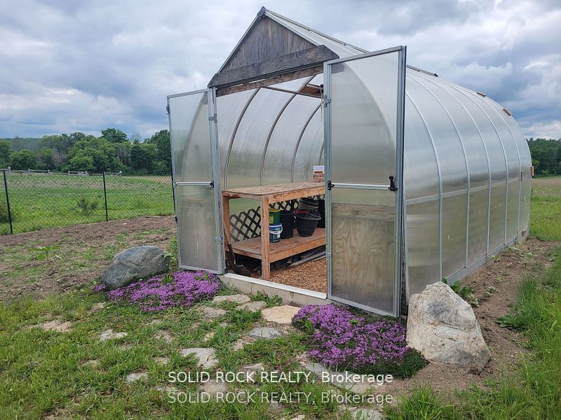 506 Catchmore Road Property Photo 35