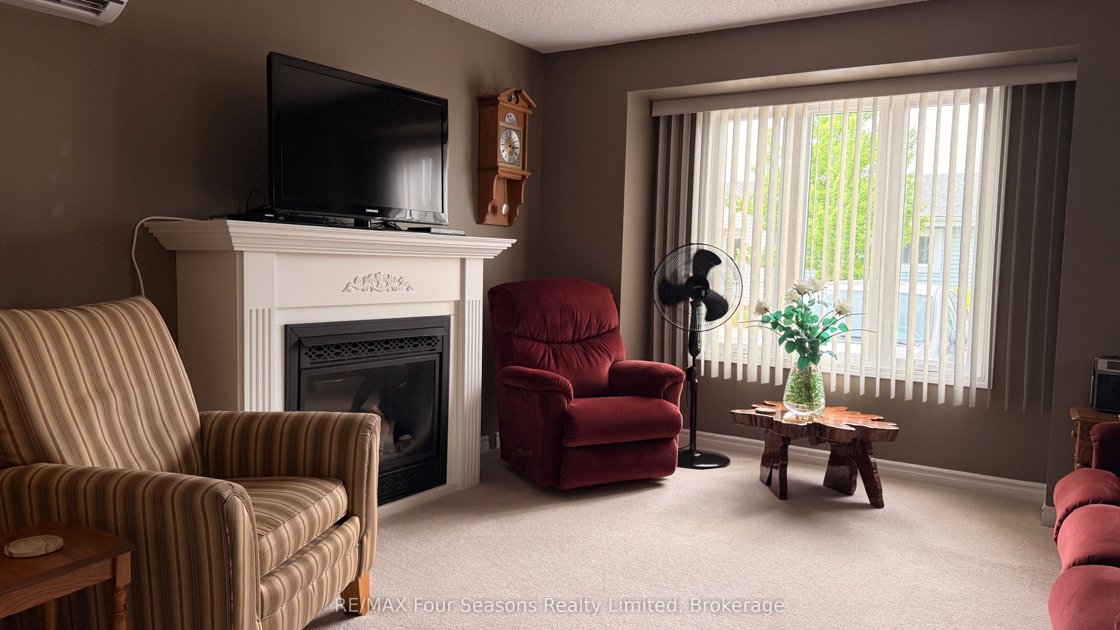 303 Waterloo Street 50 Property Photo 16