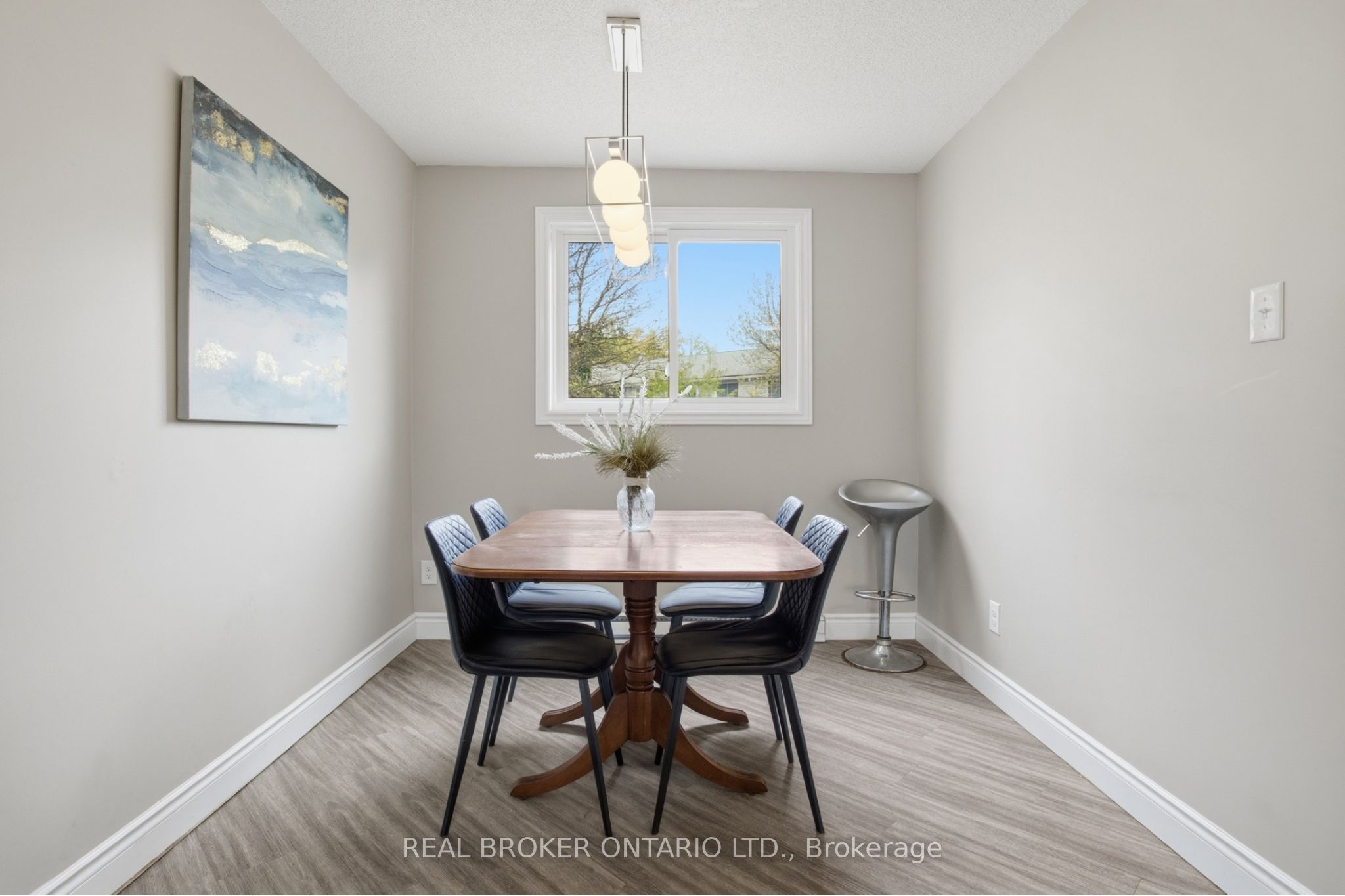 60 Elmsdale Drive 46 Property Photo 18