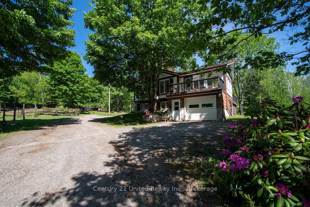 2003 Hybla Road Property Photo 5