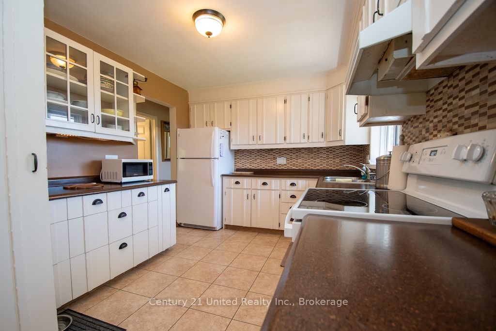 2003 Hybla Road Property Photo 15