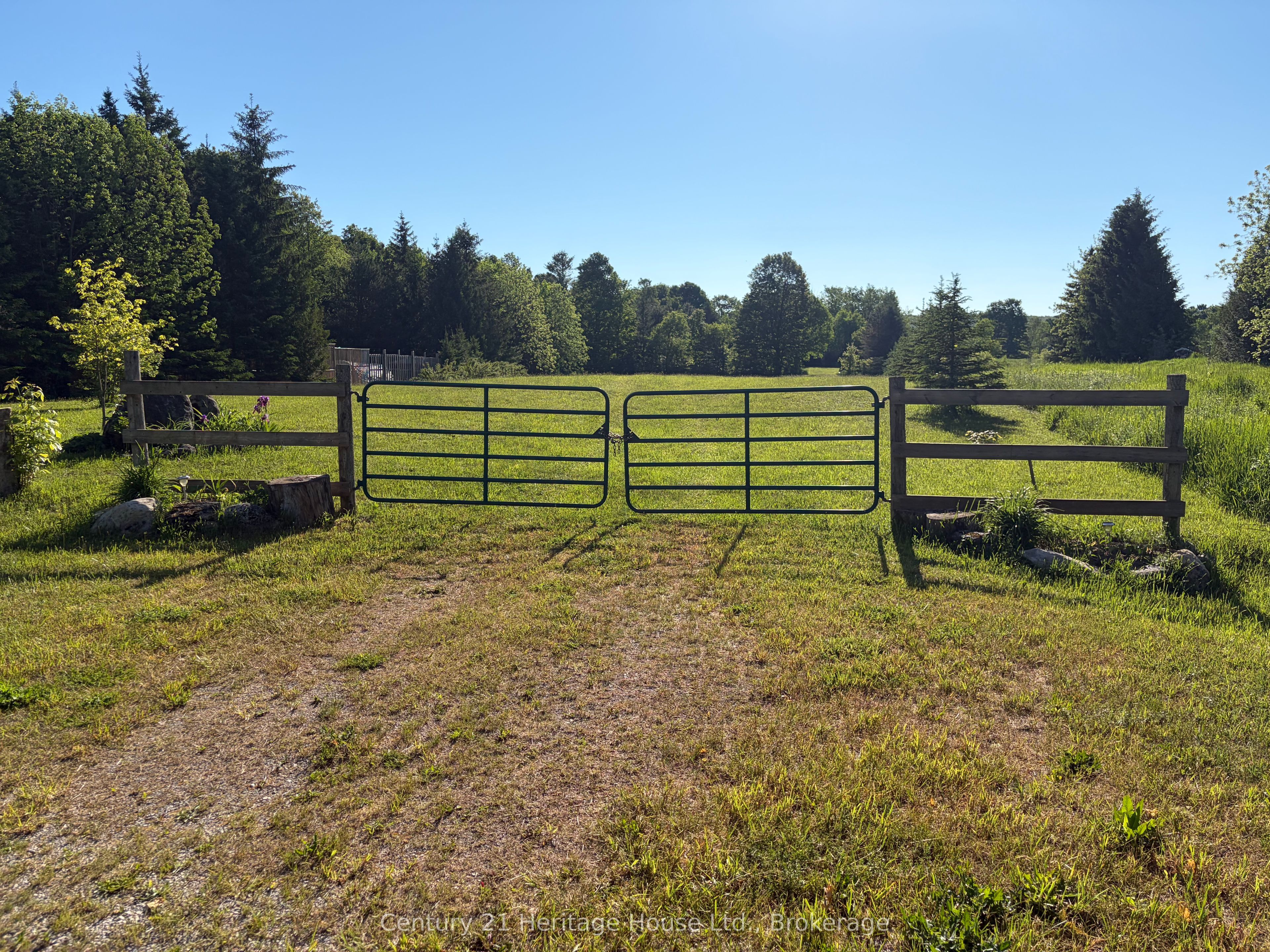 395551 2 Concession Property Photo 1