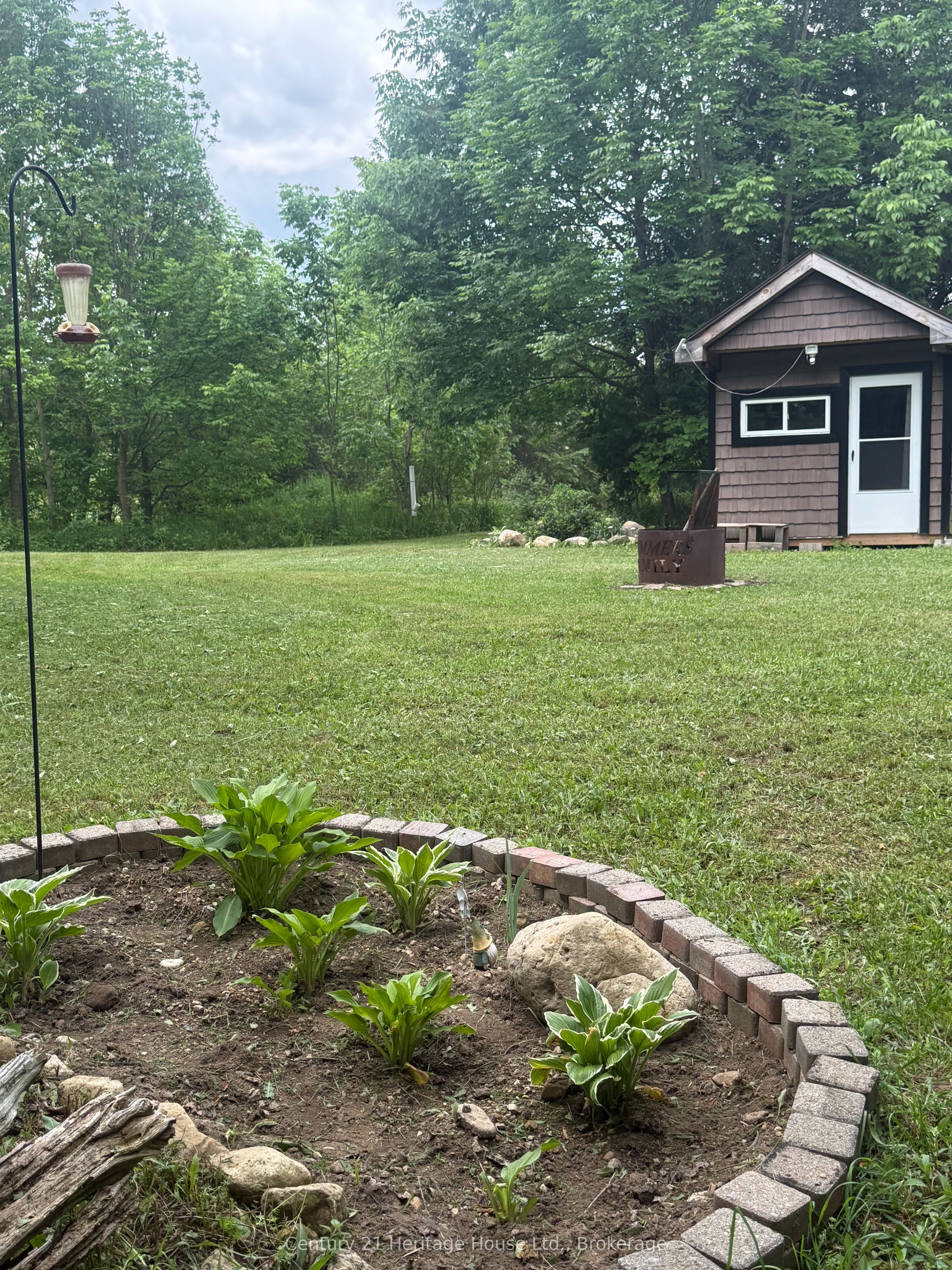 395551 2 Concession Property Photo 16