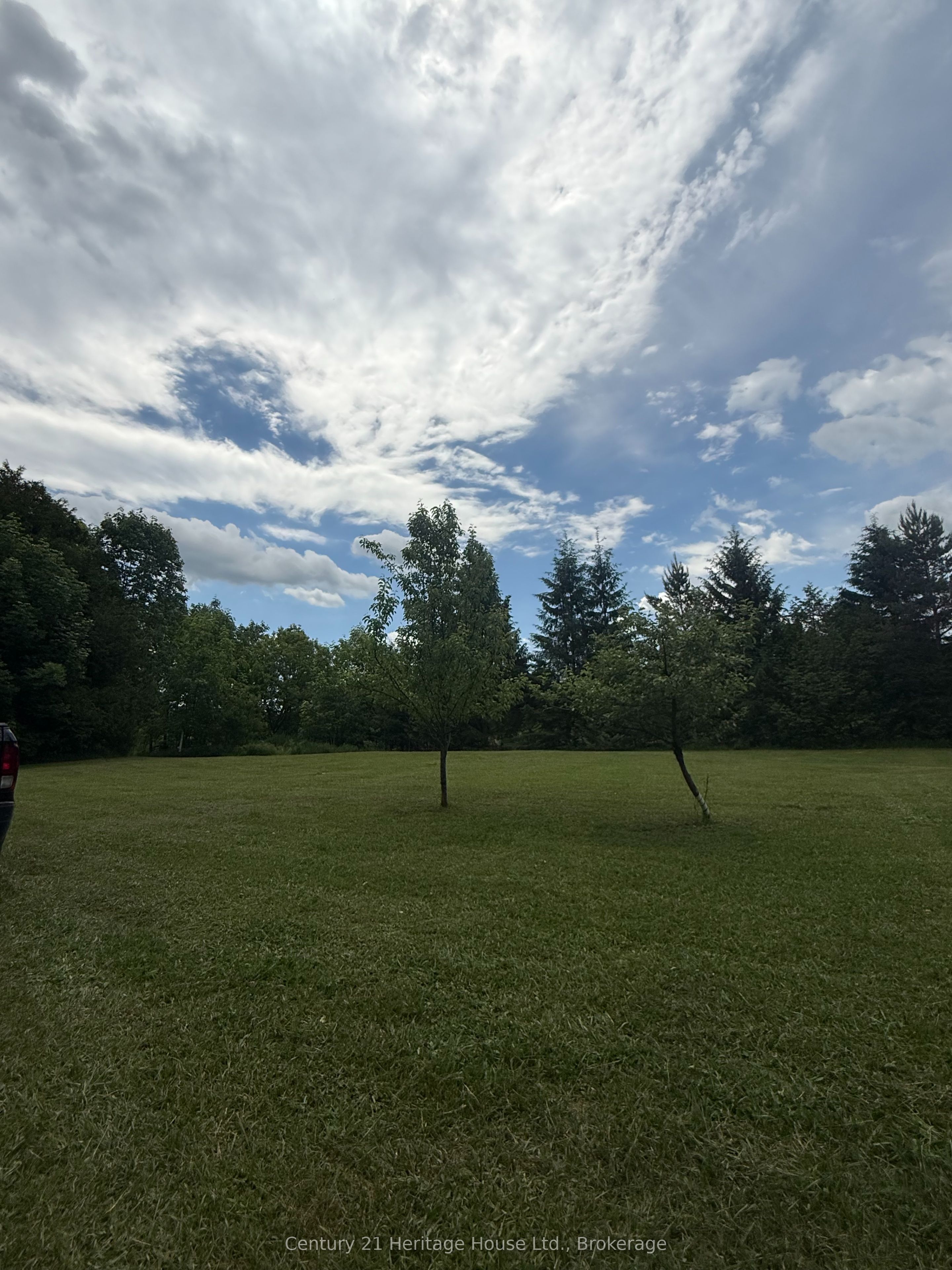 395551 2 Concession Property Photo 17