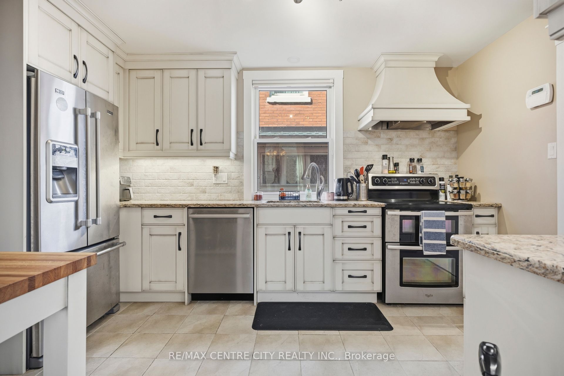 3 Margaret Street Property Photo 5