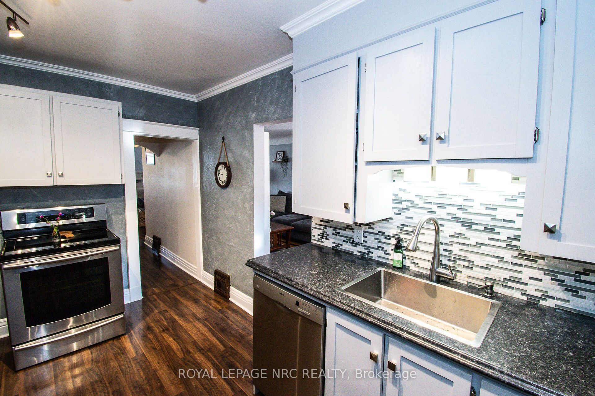 116 Lowell Avenue Property Photo 24