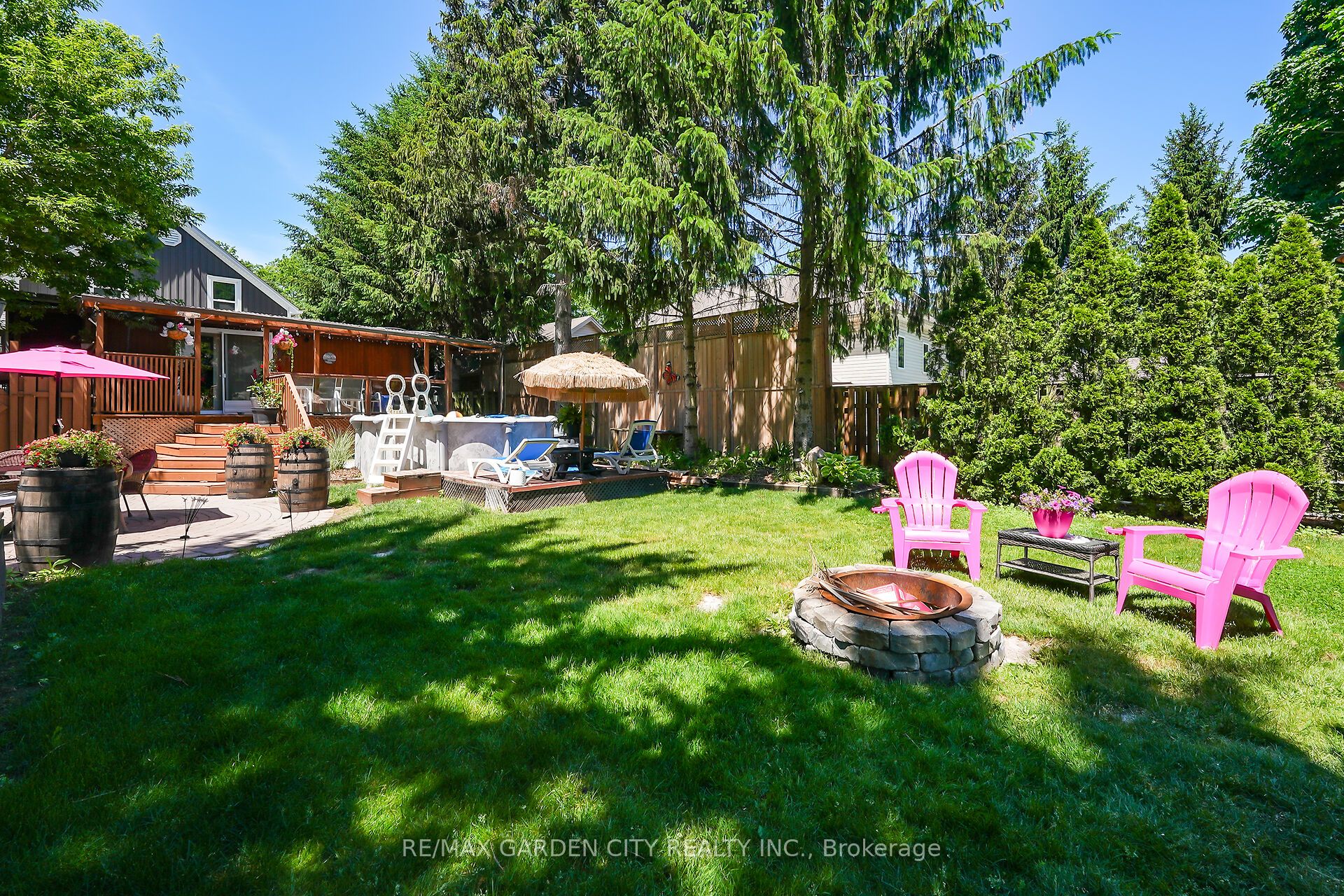 3555 Campden Road Property Photo 38