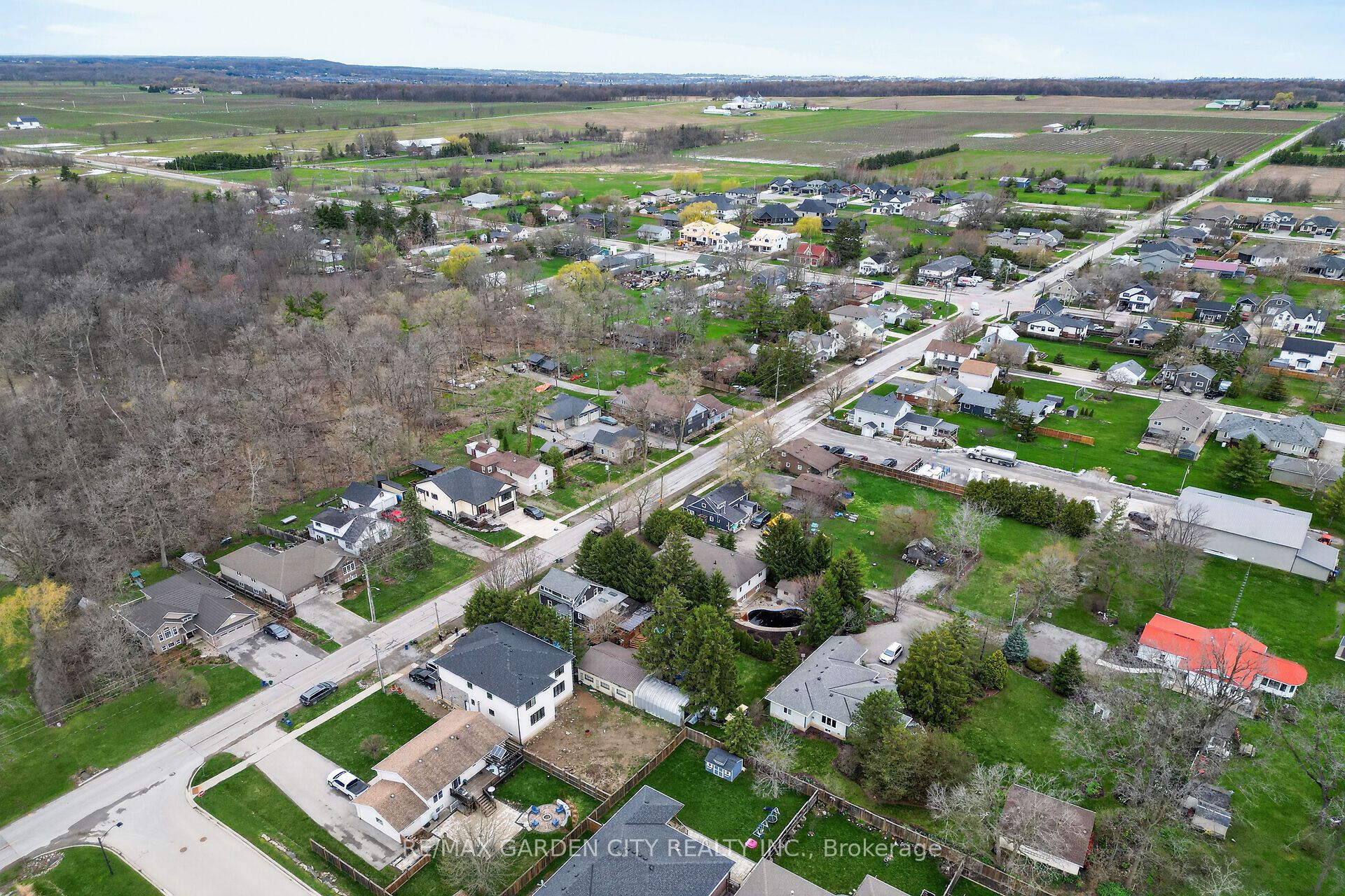 3555 Campden Road Property Photo 43