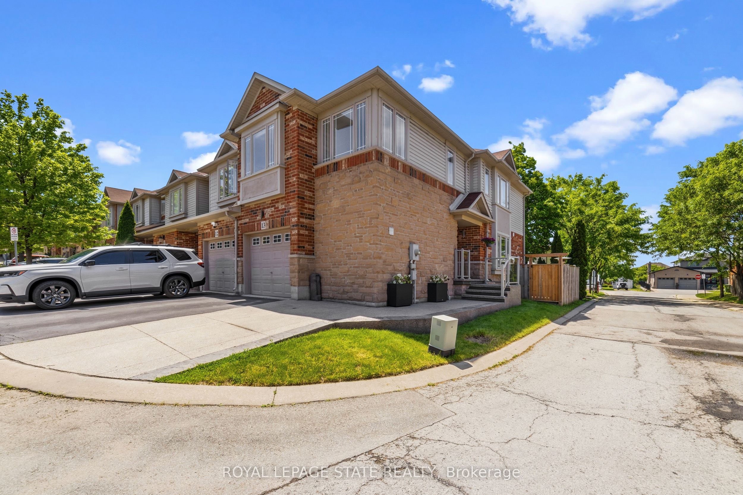 242 Upper Mount Albion Road 13 Property Photo 1
