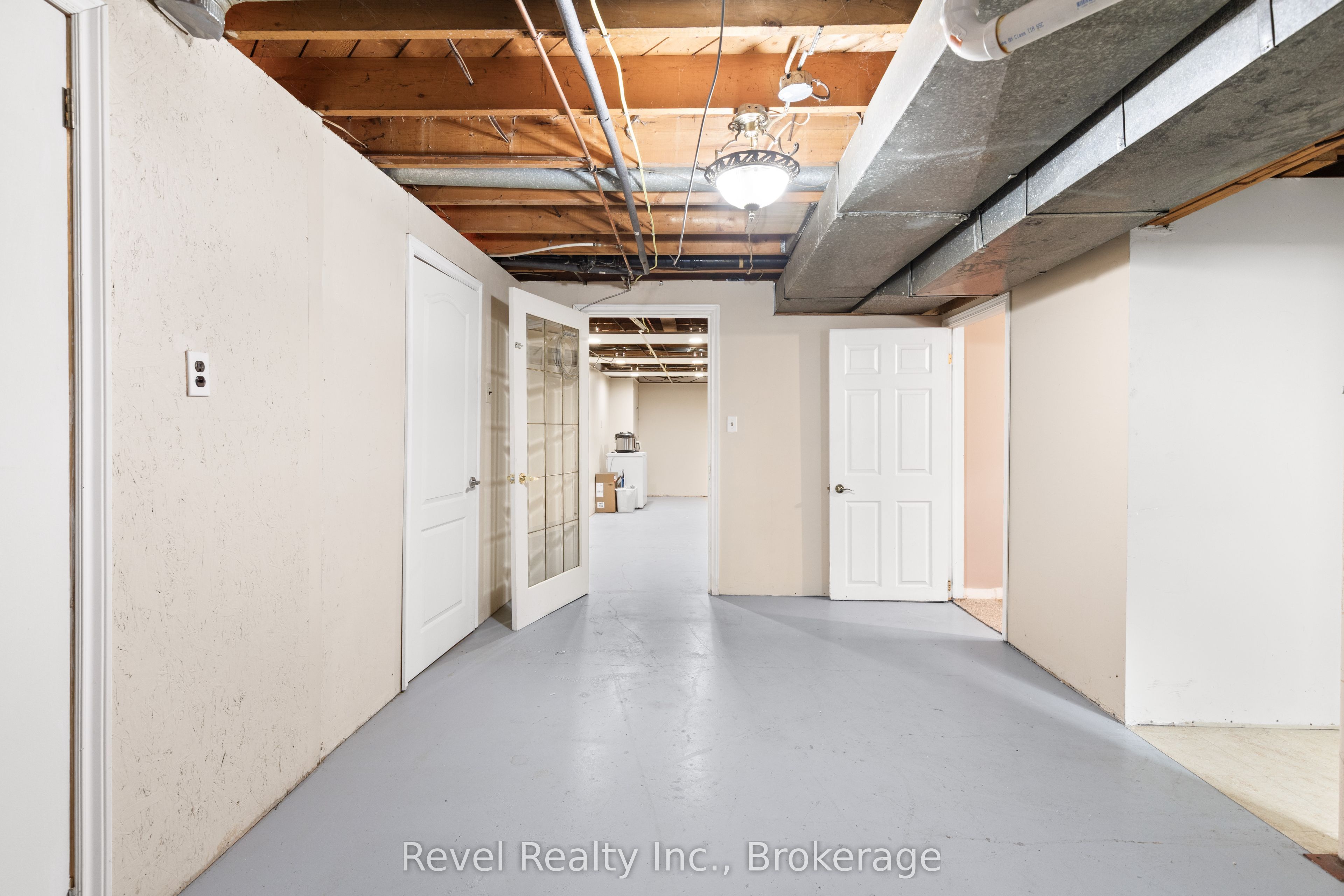 101 Bolsover Road Property Photo 37