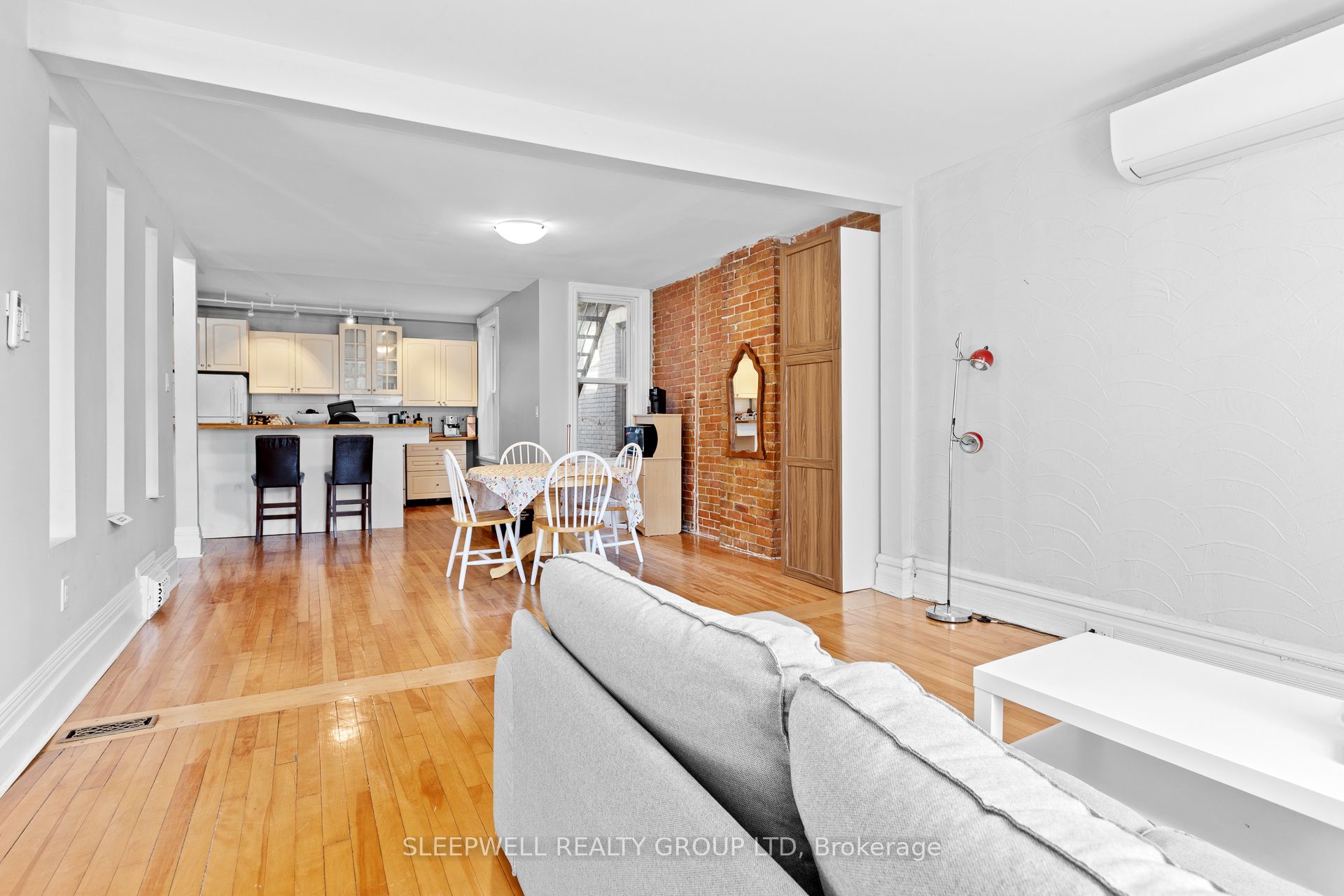 389 Daly Avenue Property Photo 11