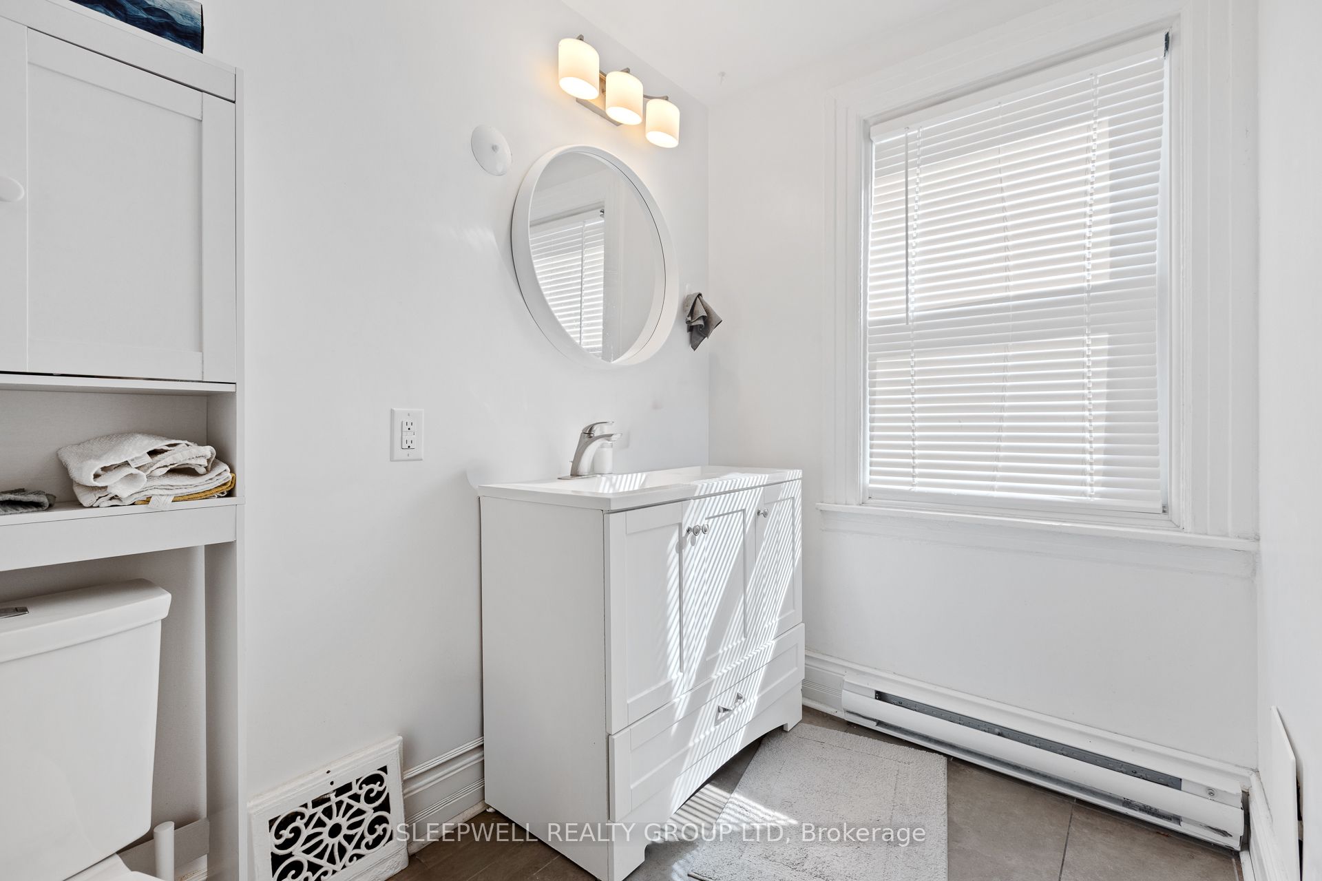 389 Daly Avenue Property Photo 16