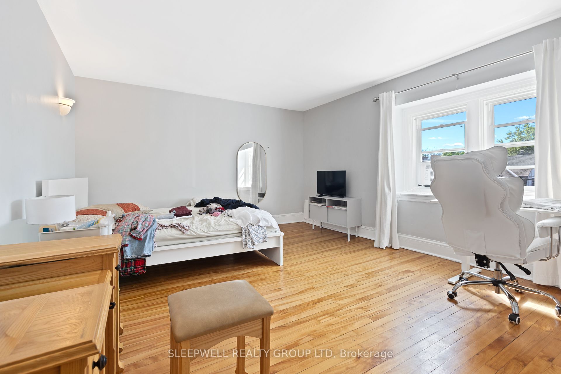 389 Daly Avenue Property Photo 18
