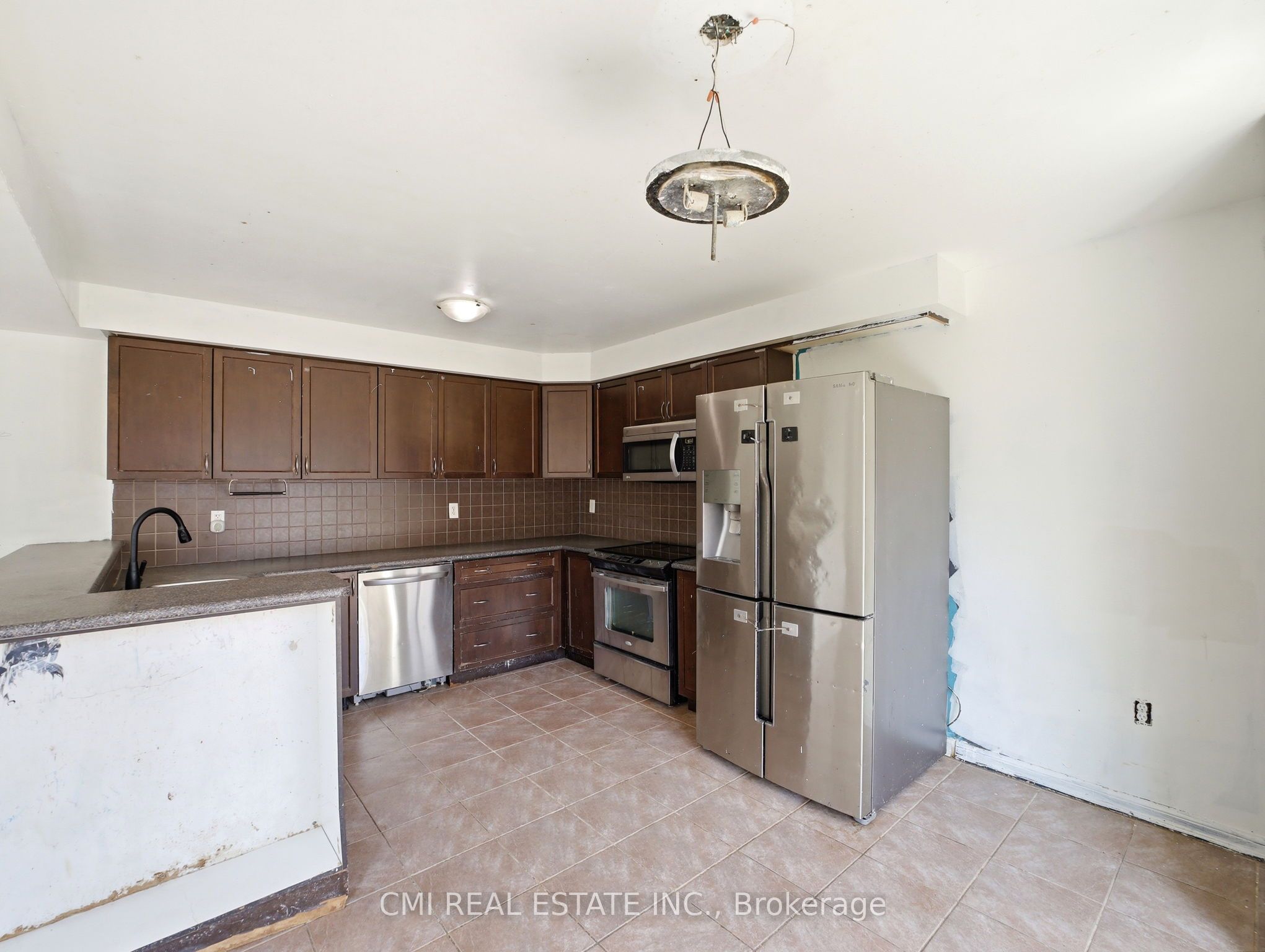 155 Fletcher Circle Property Photo 13