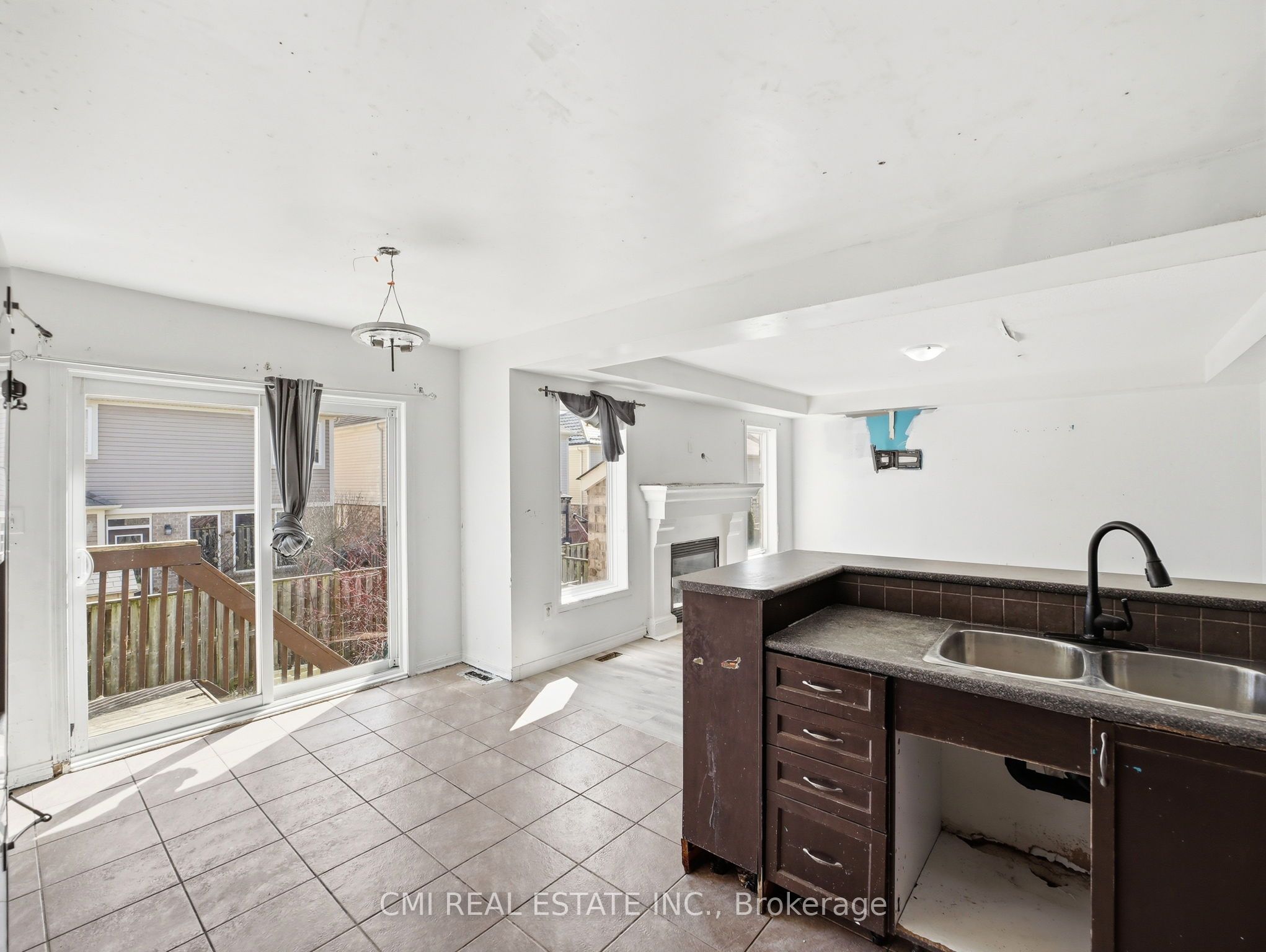 155 Fletcher Circle Property Photo 16