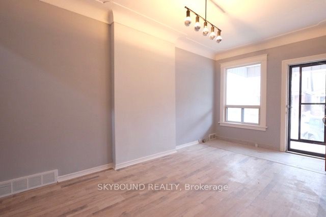 72 Somerset Avenue Upper 3 Property Photo 3